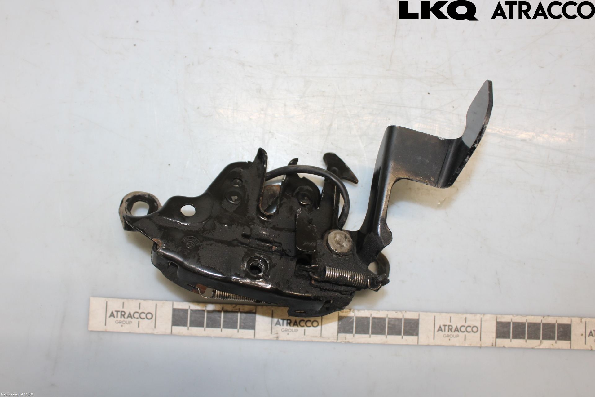 Nissan PULSAR Huvlås