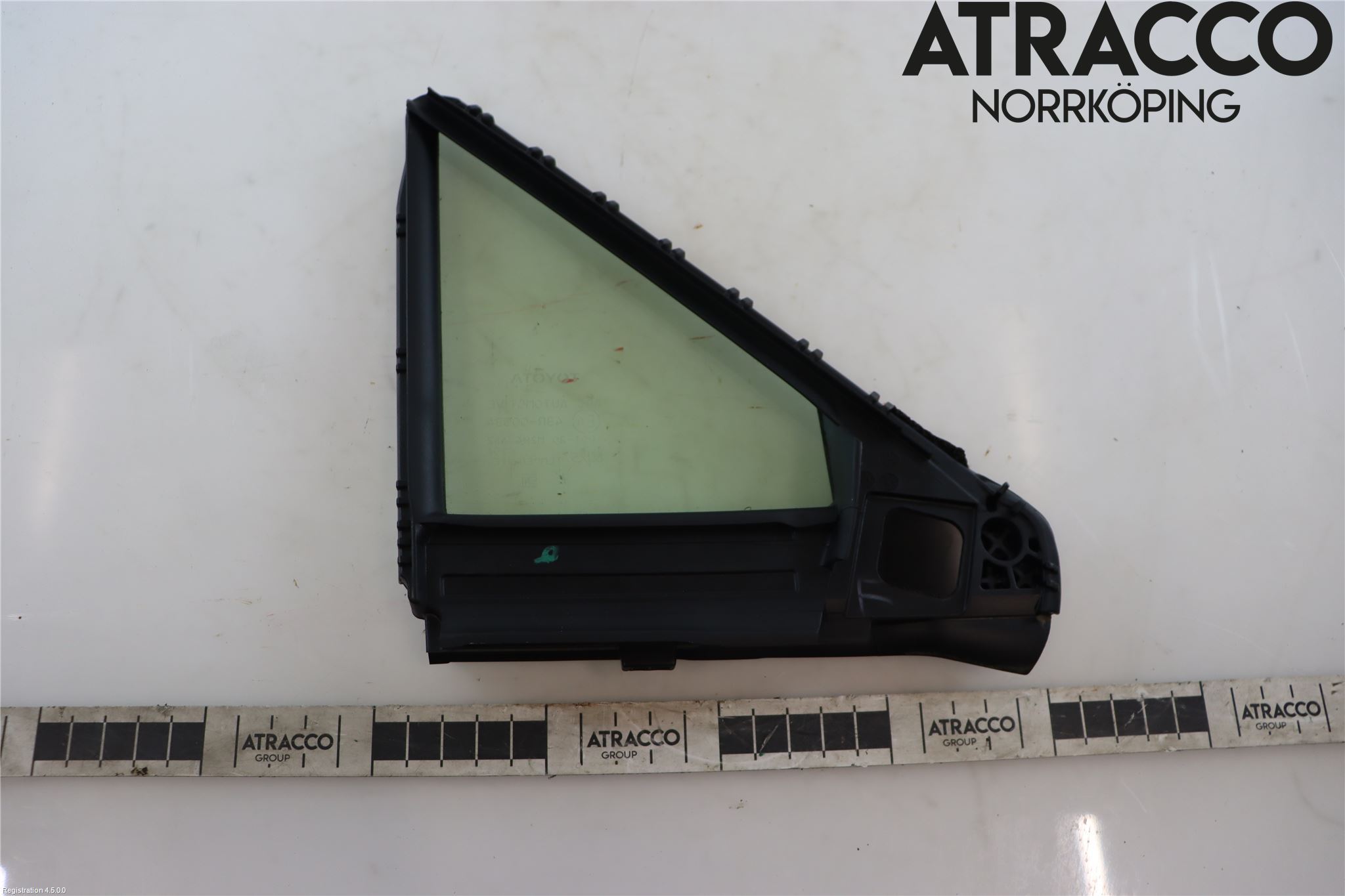 Toyota RAV4 19- Dörruta Fram Lilla Vä