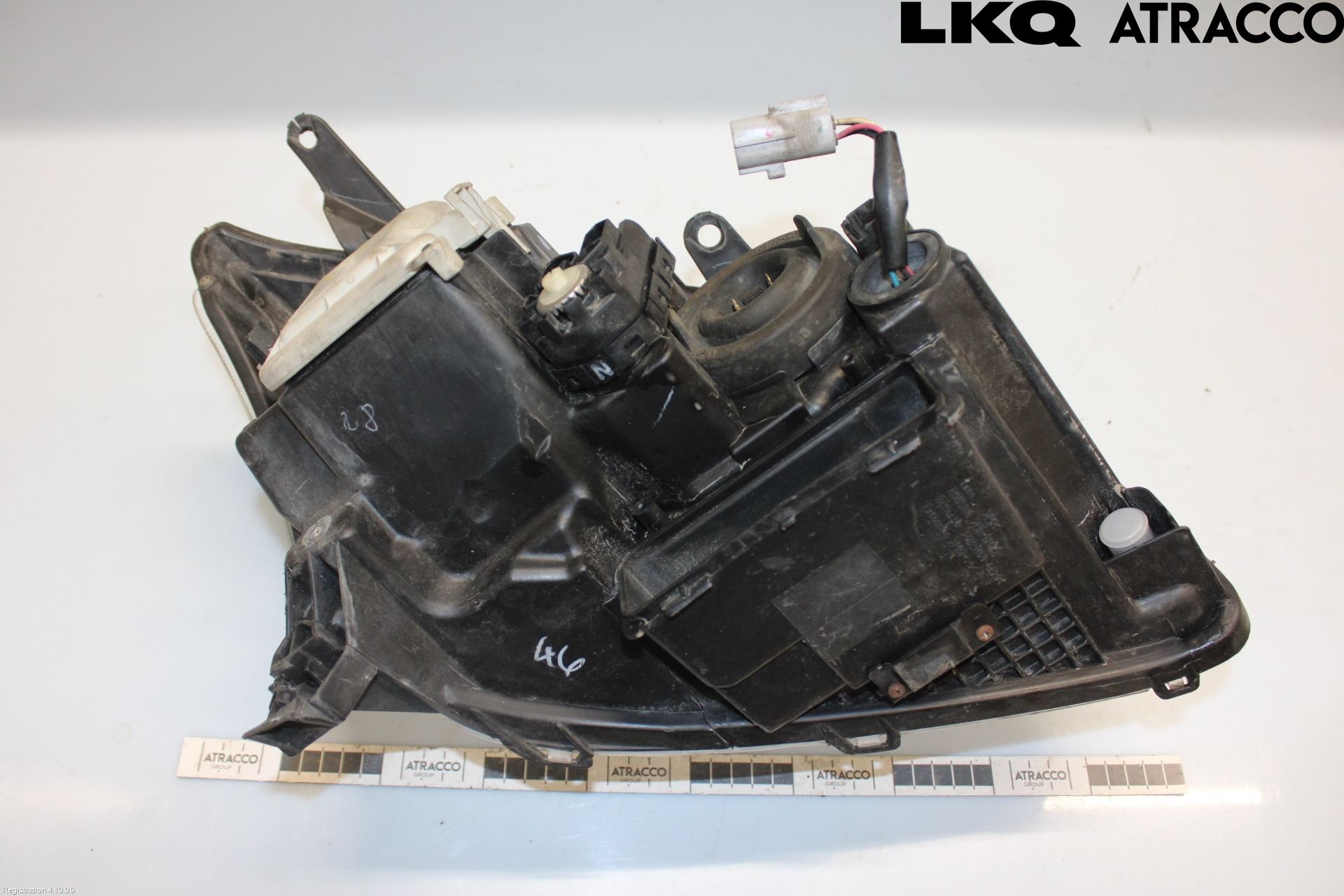 Toyota AVENSIS 03-06 Strålkastare Vänster