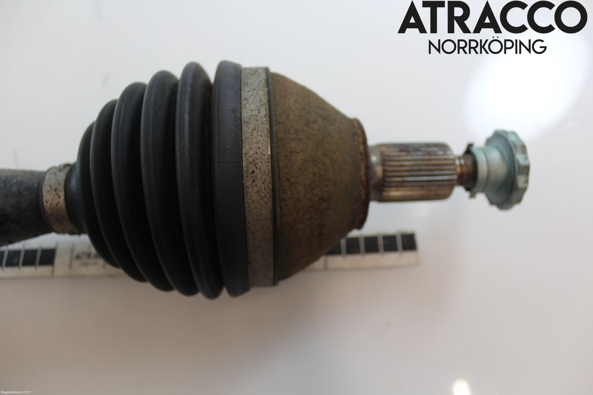 Seat ARONA Drivaxel Fram Höger