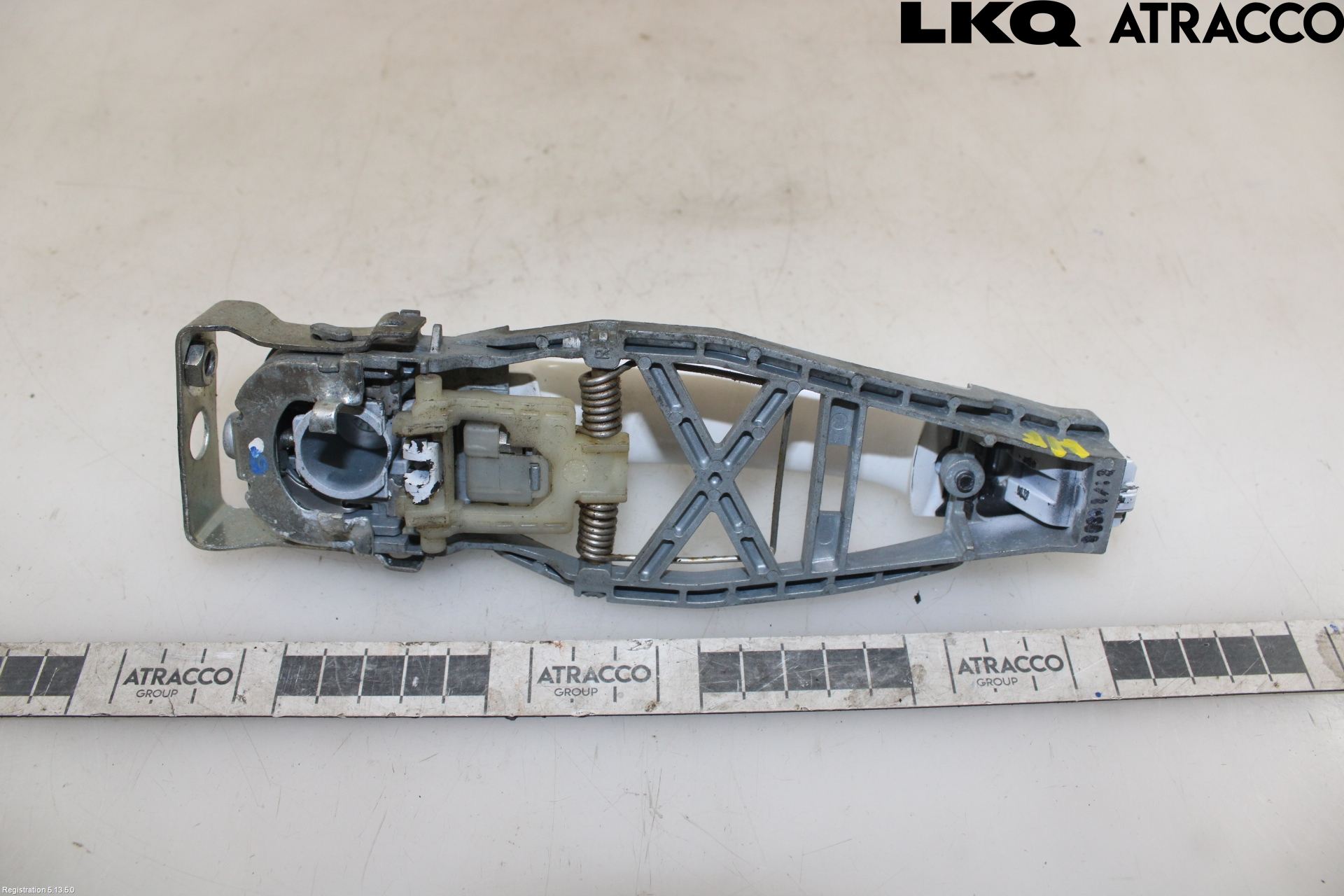 Volkswagen VW TOURAN 10-15 Dörrhandtag Yttre Hö