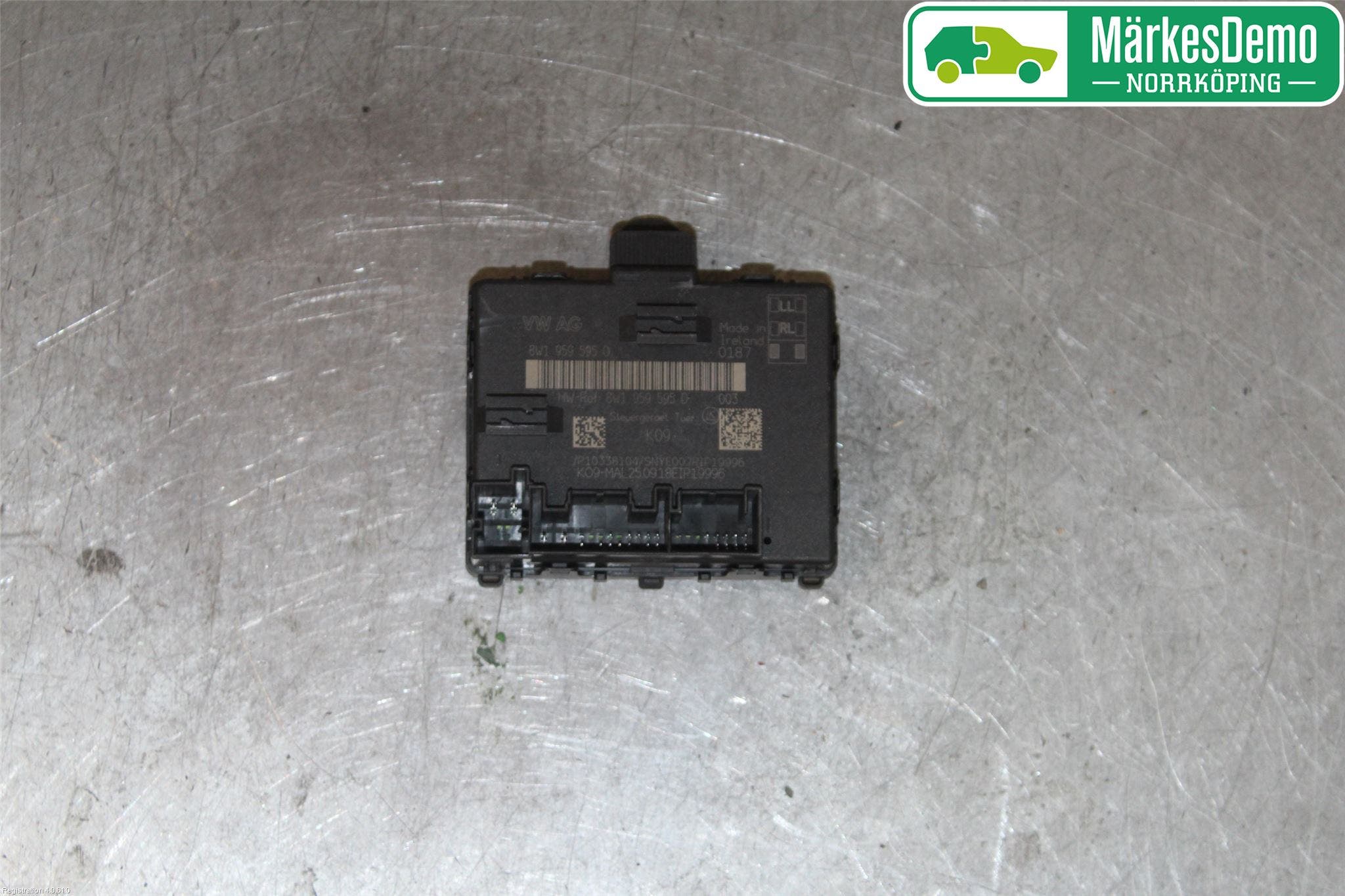 Volkswagen VW PASSAT 15-19 Styrenhet Dörr