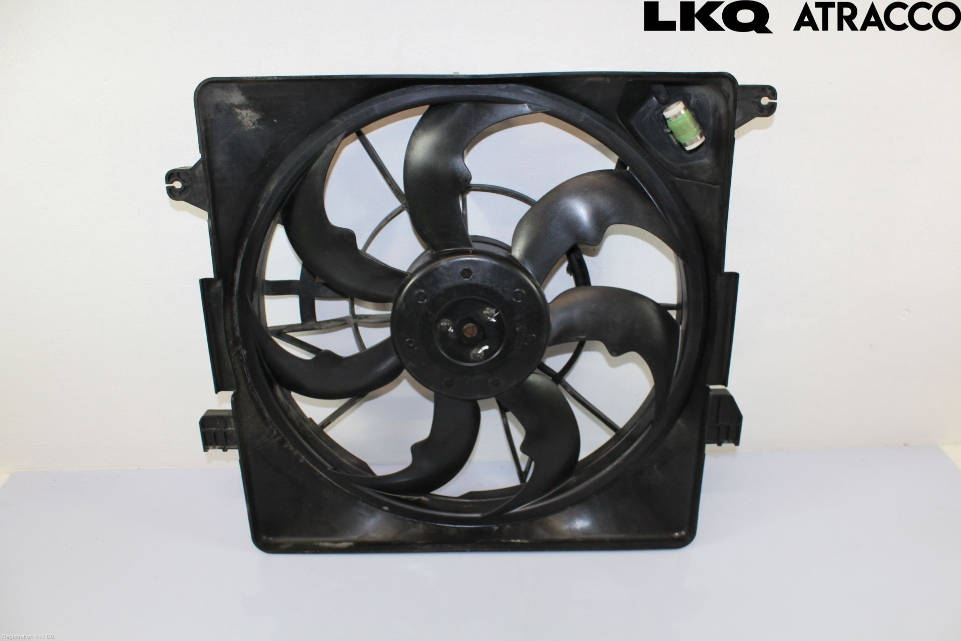 Hyundai i40 08-15 Kylfläkt El