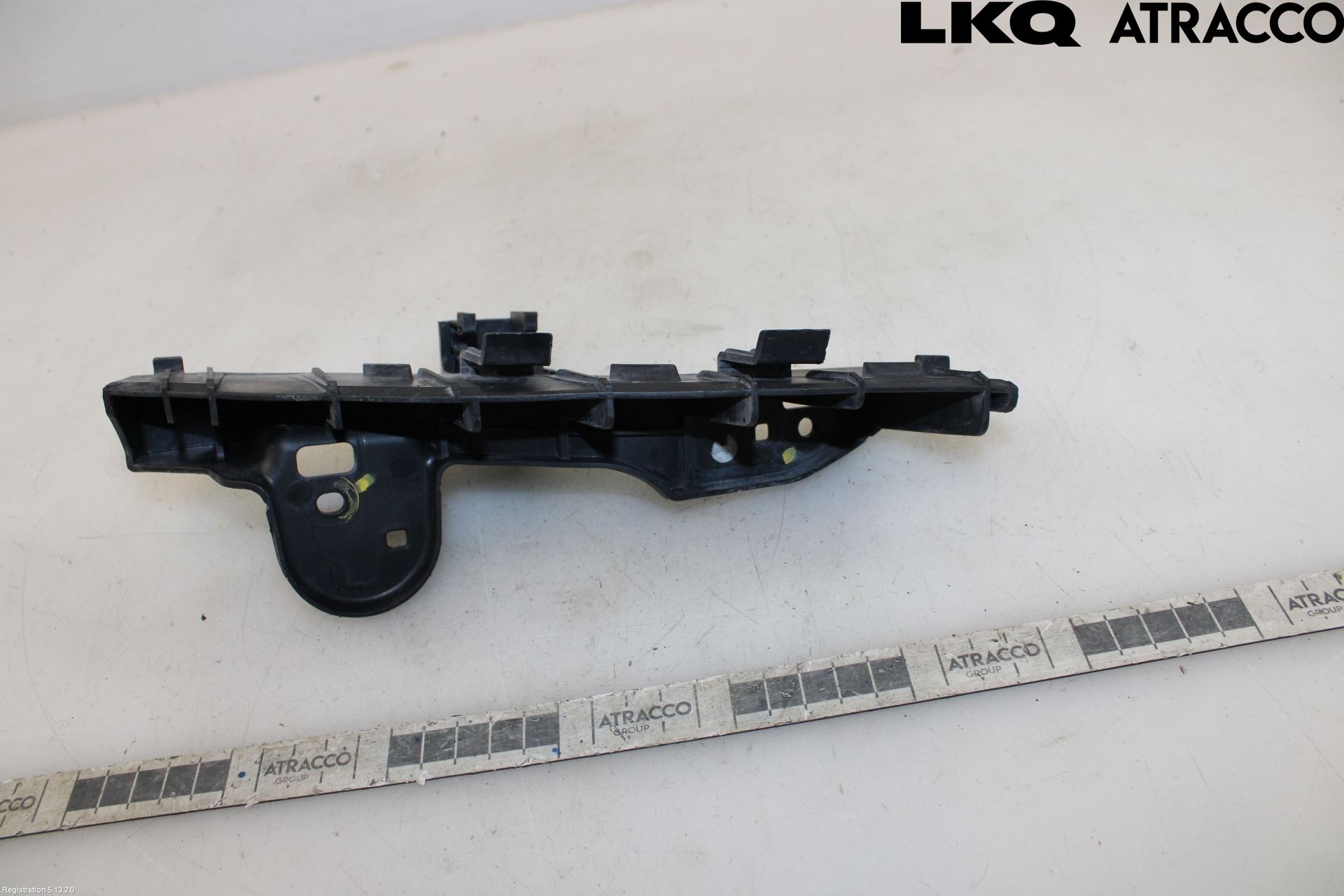 Hyundai i10 BA 14-16 Strålkast Fästsarg