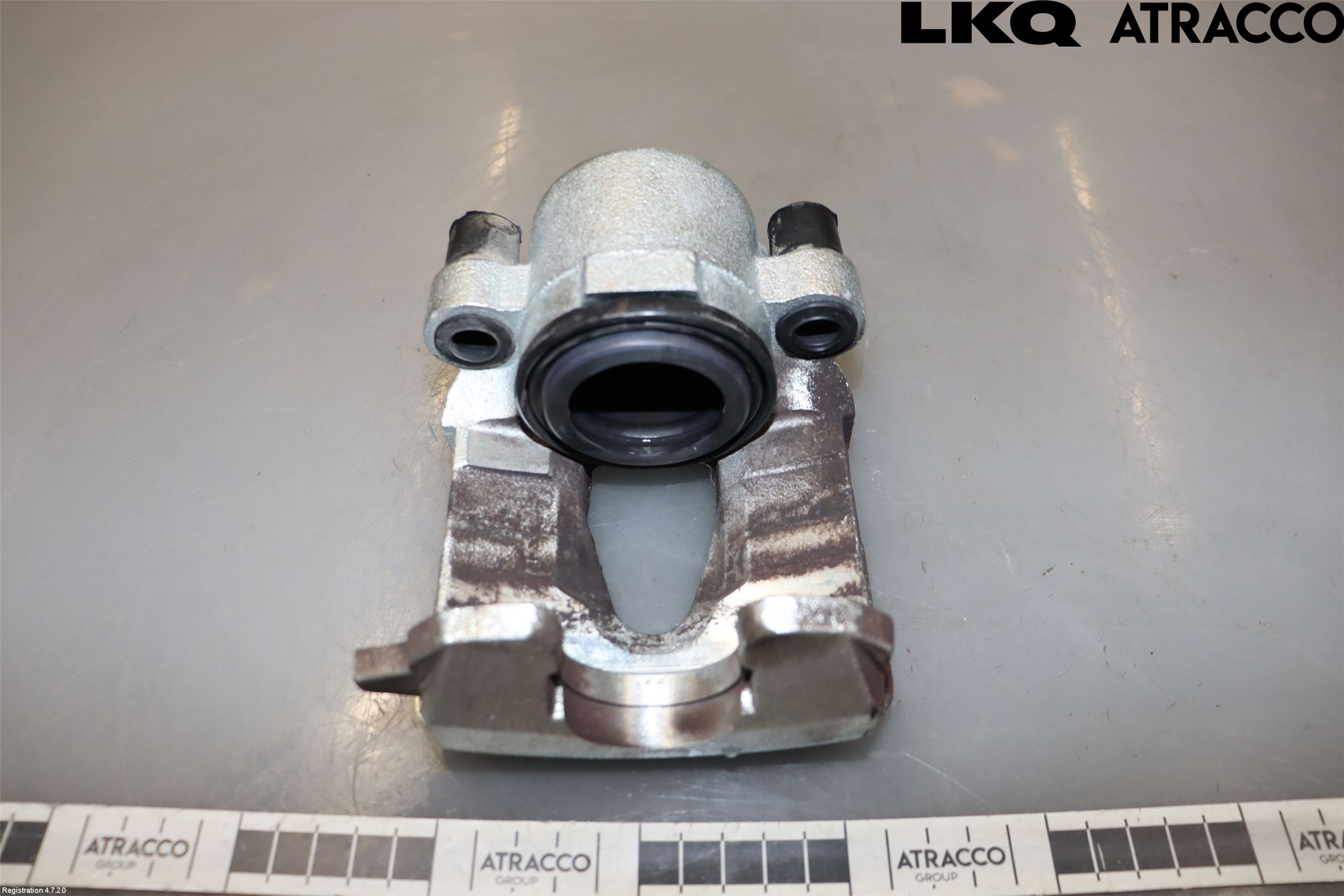 Skoda SCALA 19- Bromsok Fram Höger