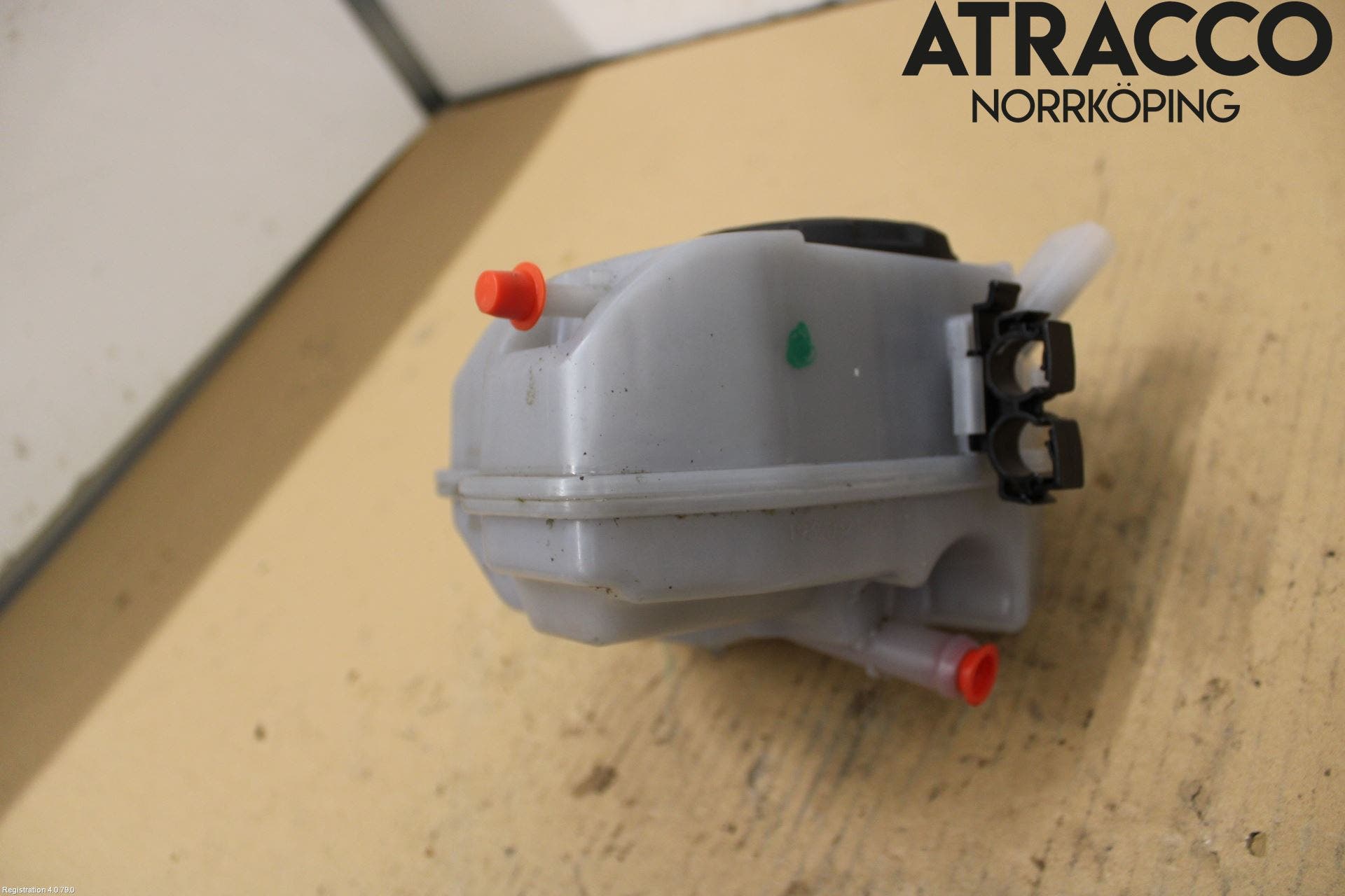 Volkswagen VW POLO VI 18->> Expansionstank