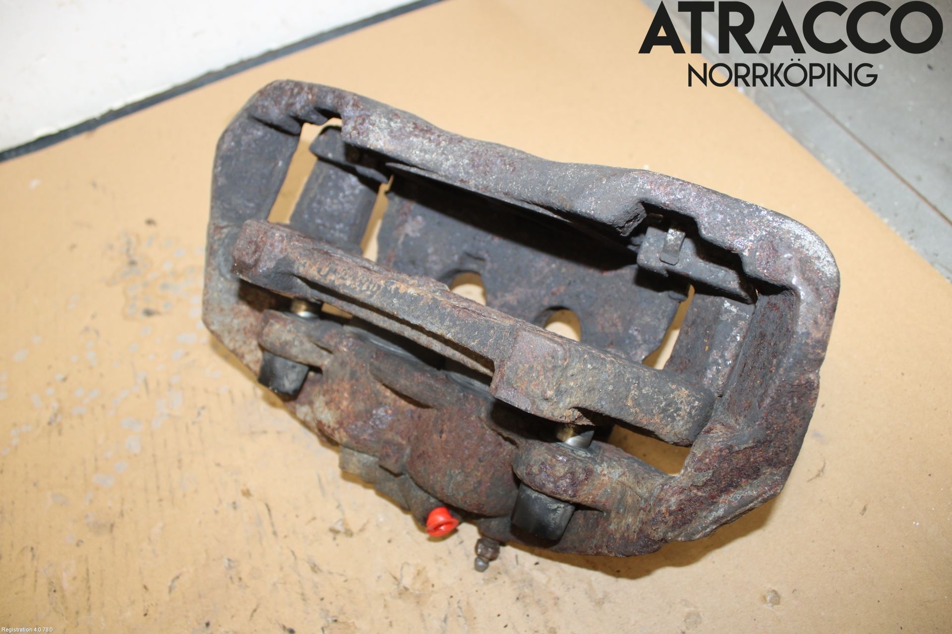 Volkswagen VW TRANSP/CARAVELLE (T5) 04-15 Bromsok Fram Vänster