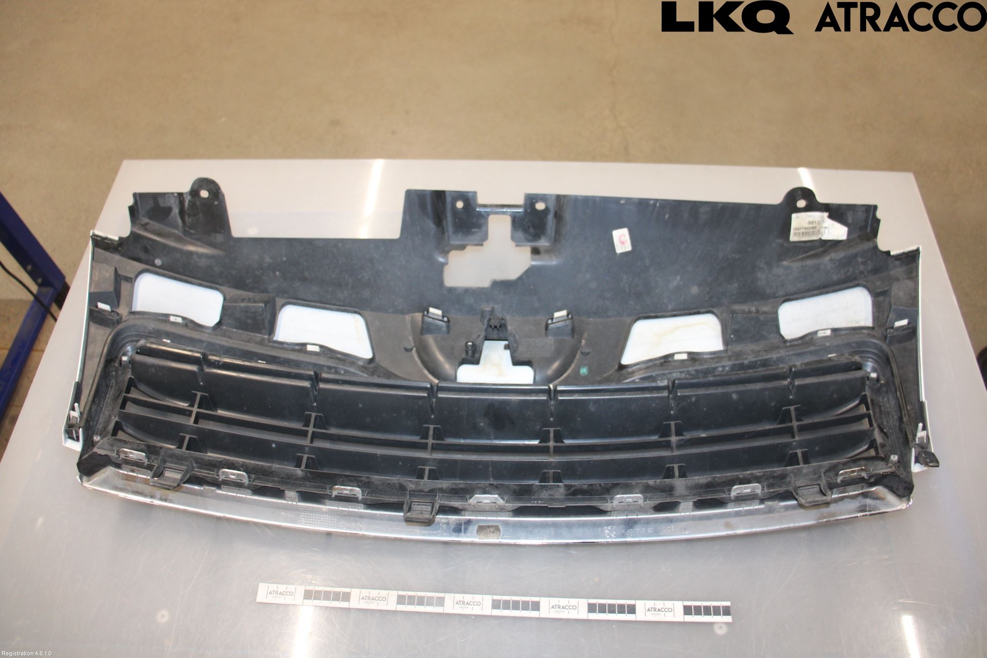 Peugeot EXPERT 15-16 Grill Komp