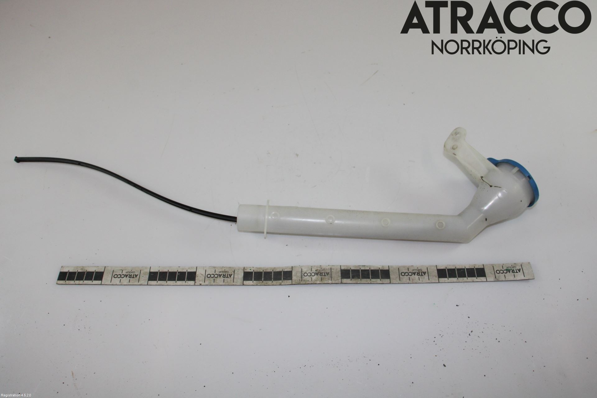 Nissan QASHQAI 10-14 Spolartank Påfyllningsrör