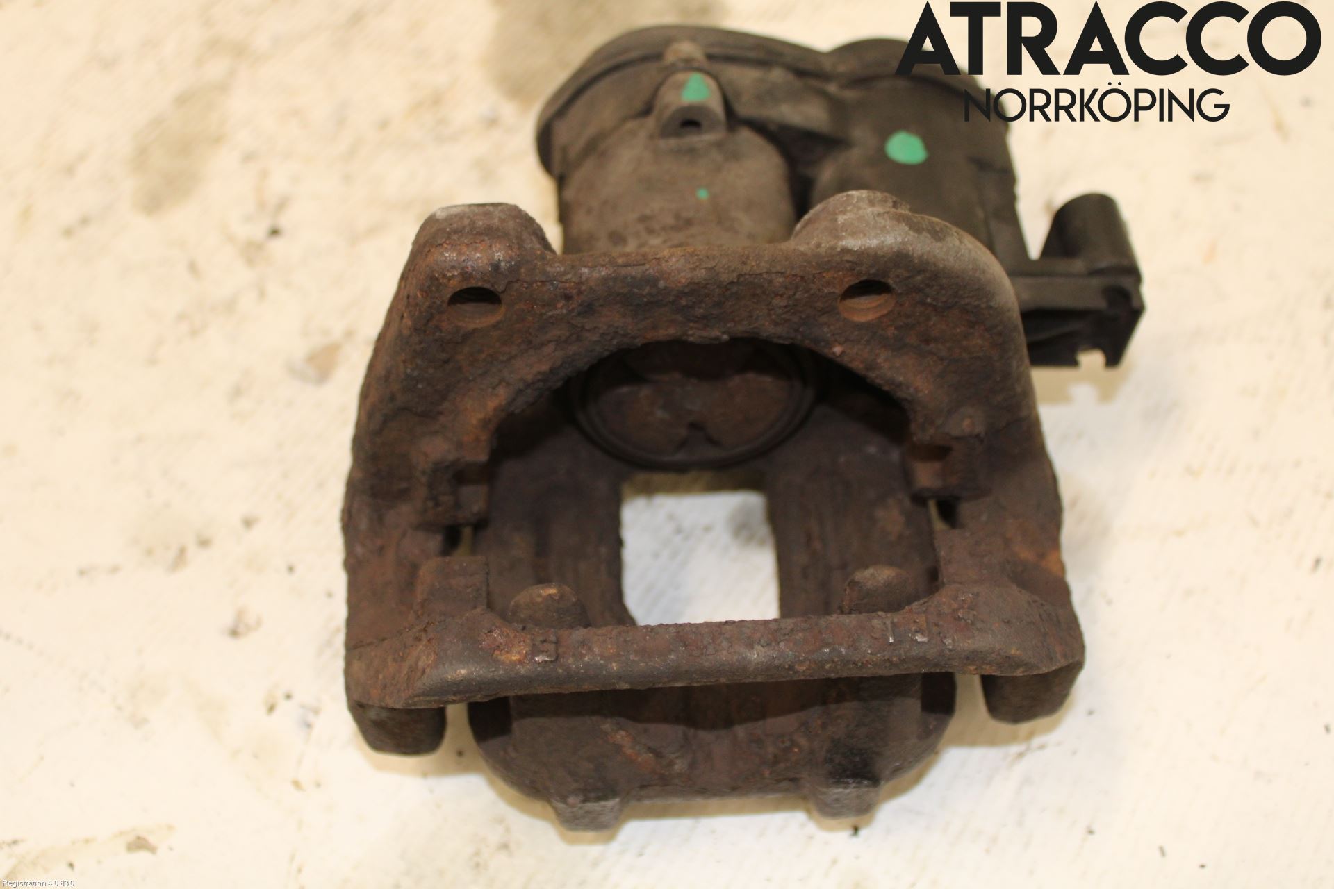BMW 5 F10/F11/F18 09-17 Bromsok Bak Vänster