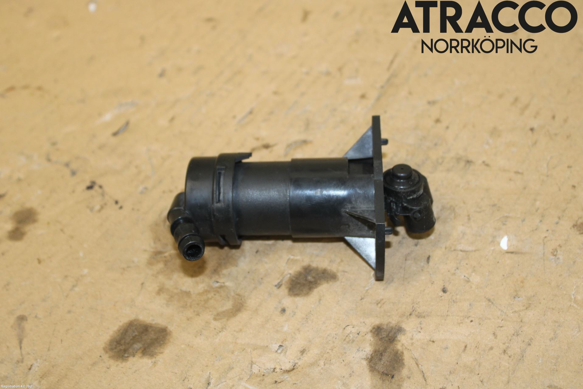 Audi A6/S6     05-11 Spolarmunstycke Strålkastare