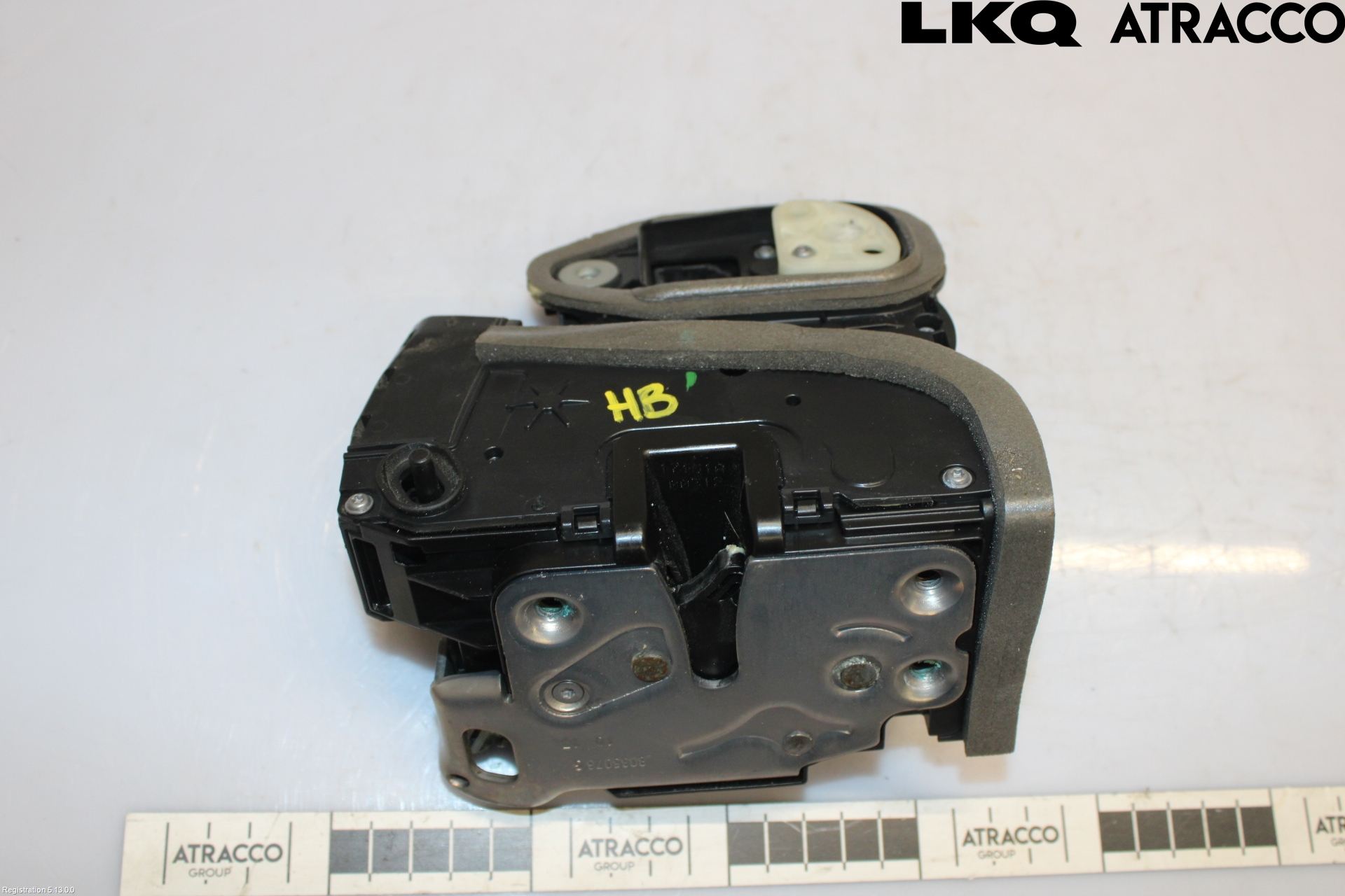 Opel INSIGNIA 17- Låskista-Dörrlås