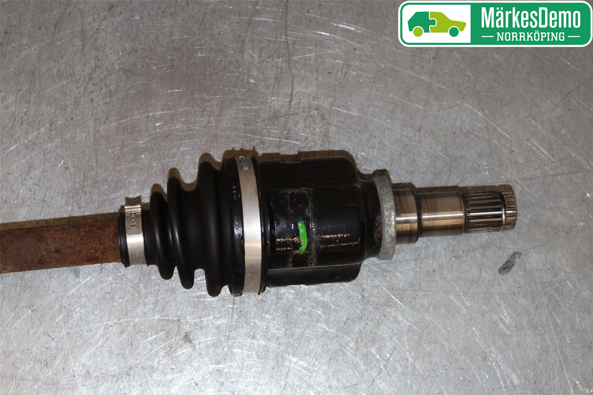 Toyota AVENSIS 09-15 Drivaxel Fram Vänster