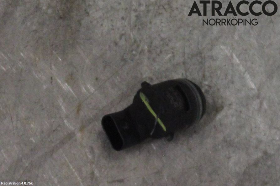 Seat LEON 13-20 Parkeringshjälp Frontsensor