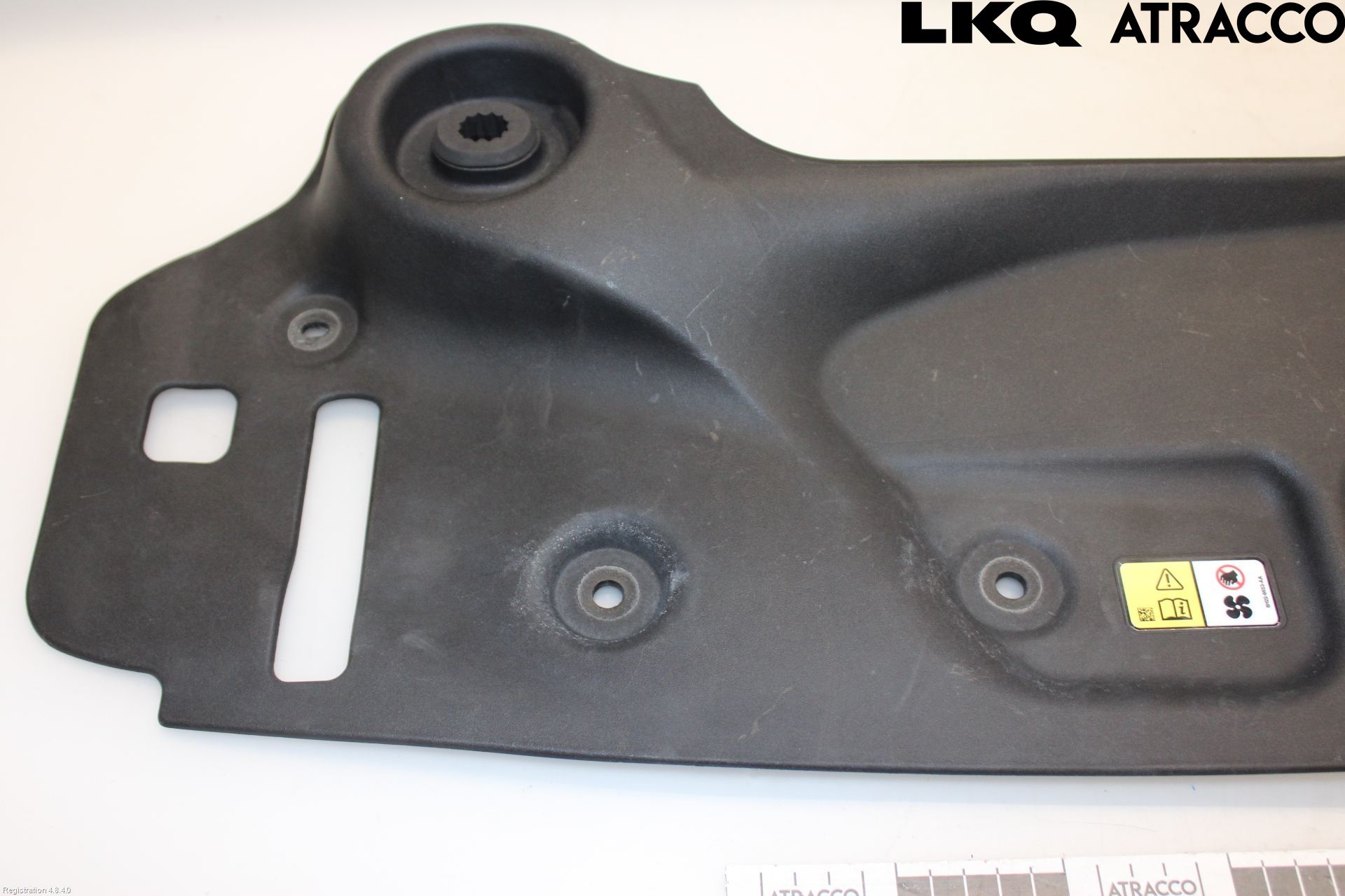 Jaguar XJ X351        10- Täckplast Front