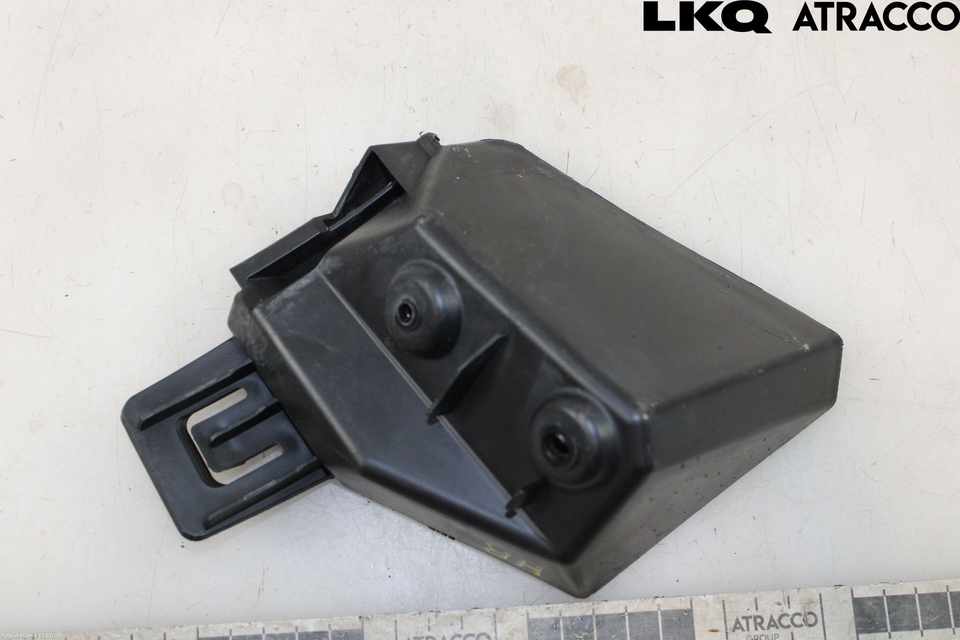 Ford FOCUS 11-14 Stötfångarfäste Bak Hö