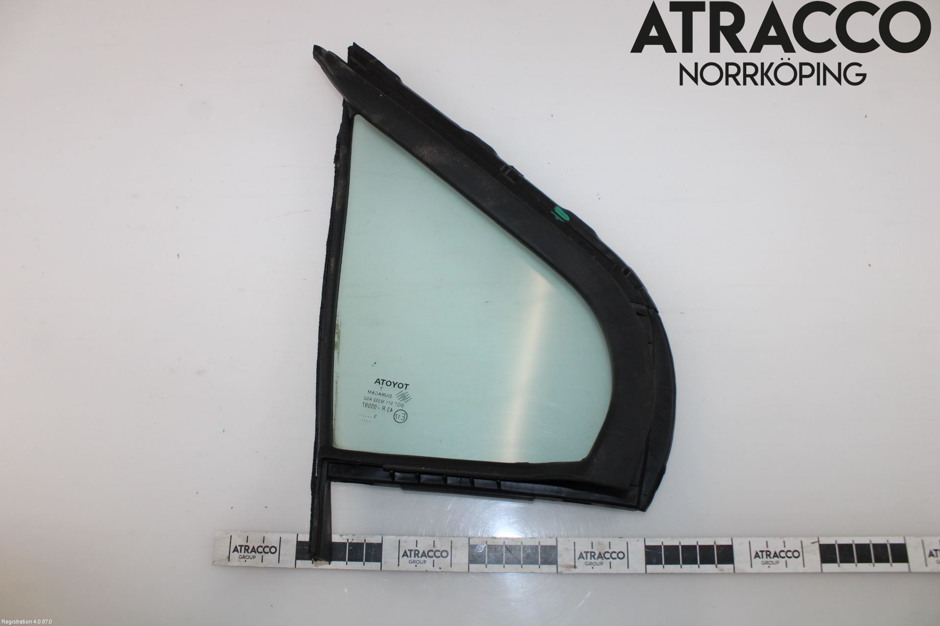 Toyota YARIS XP130 12-14 Dörruta Fram Lilla Vä