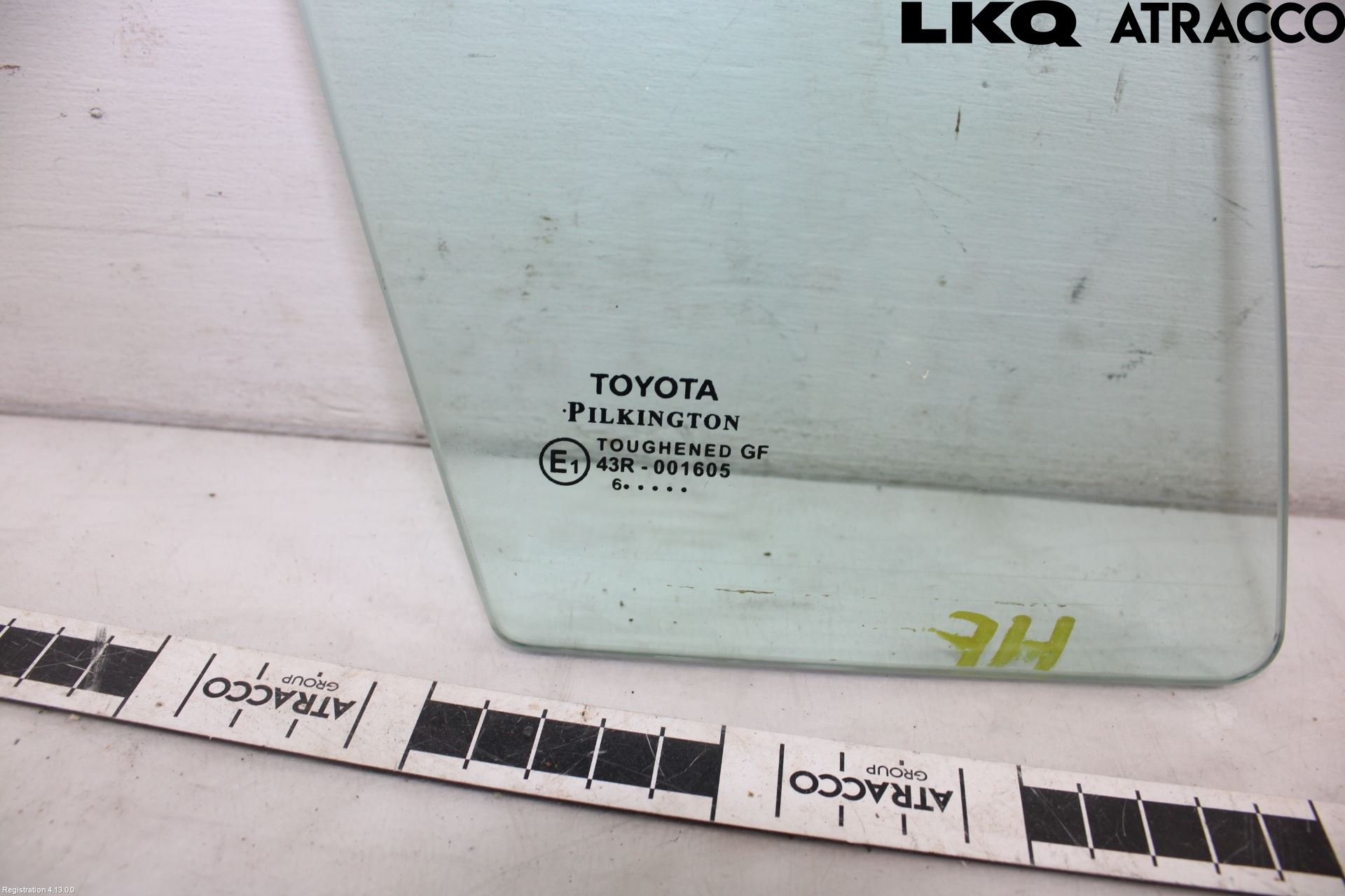 Toyota AVENSIS 16-18 Dörruta Fram Lilla Hö
