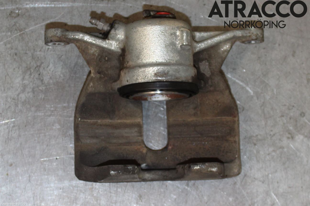 Volkswagen VW PASSAT 15-19 Bromsok Fram Vänster