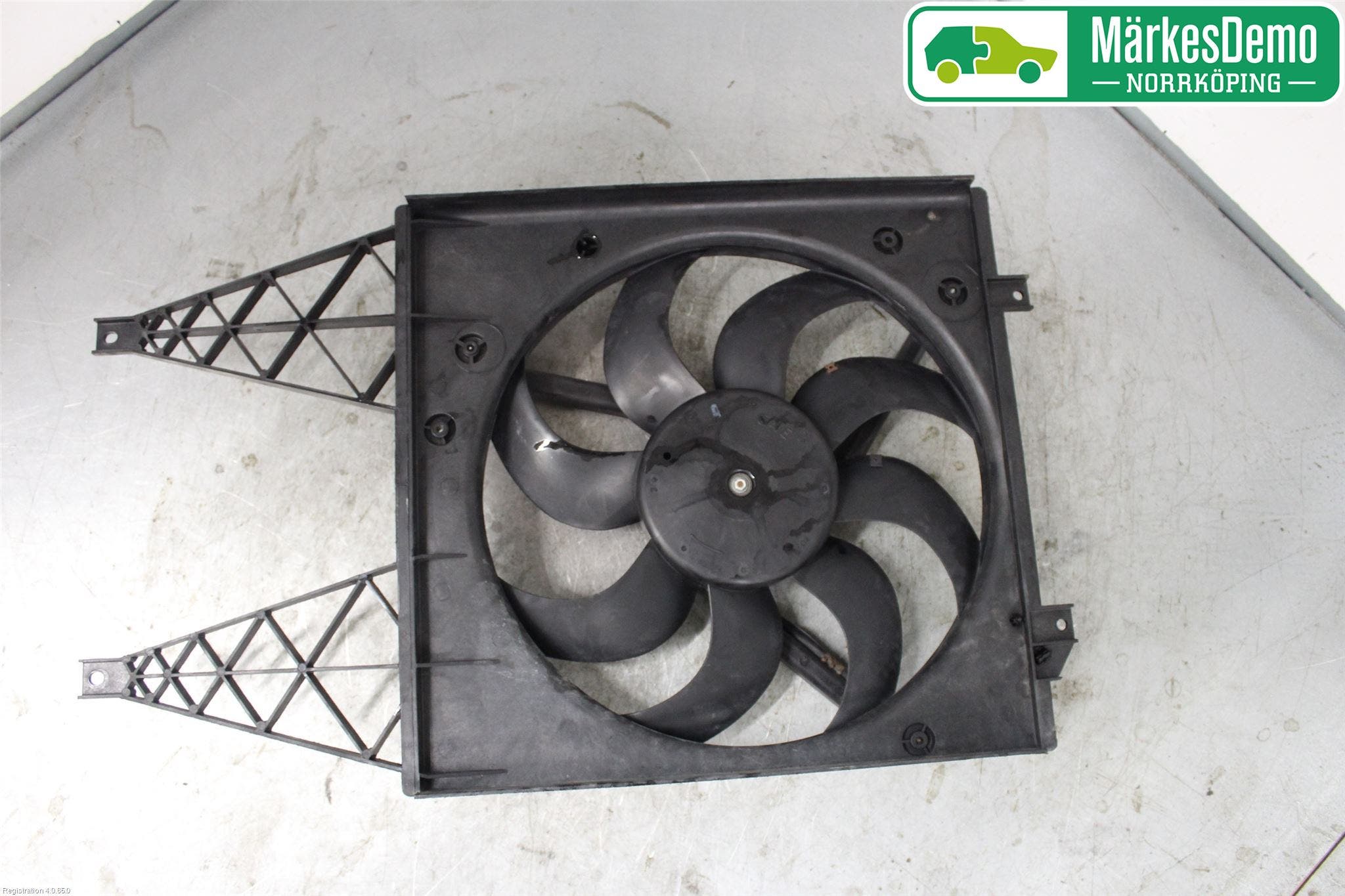 Skoda PRAKTIK Kylfläkt El