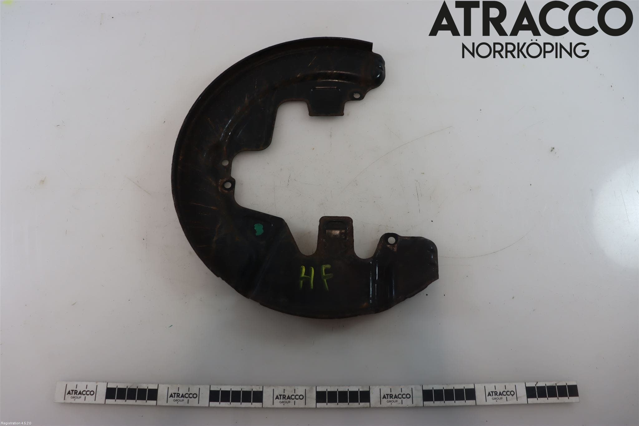 Volvo V70 08-13 Bromssköld Fram