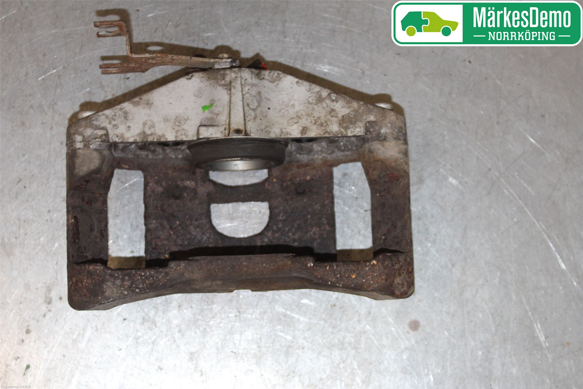 Audi A6/S6     05-11 Bromsok Fram Höger