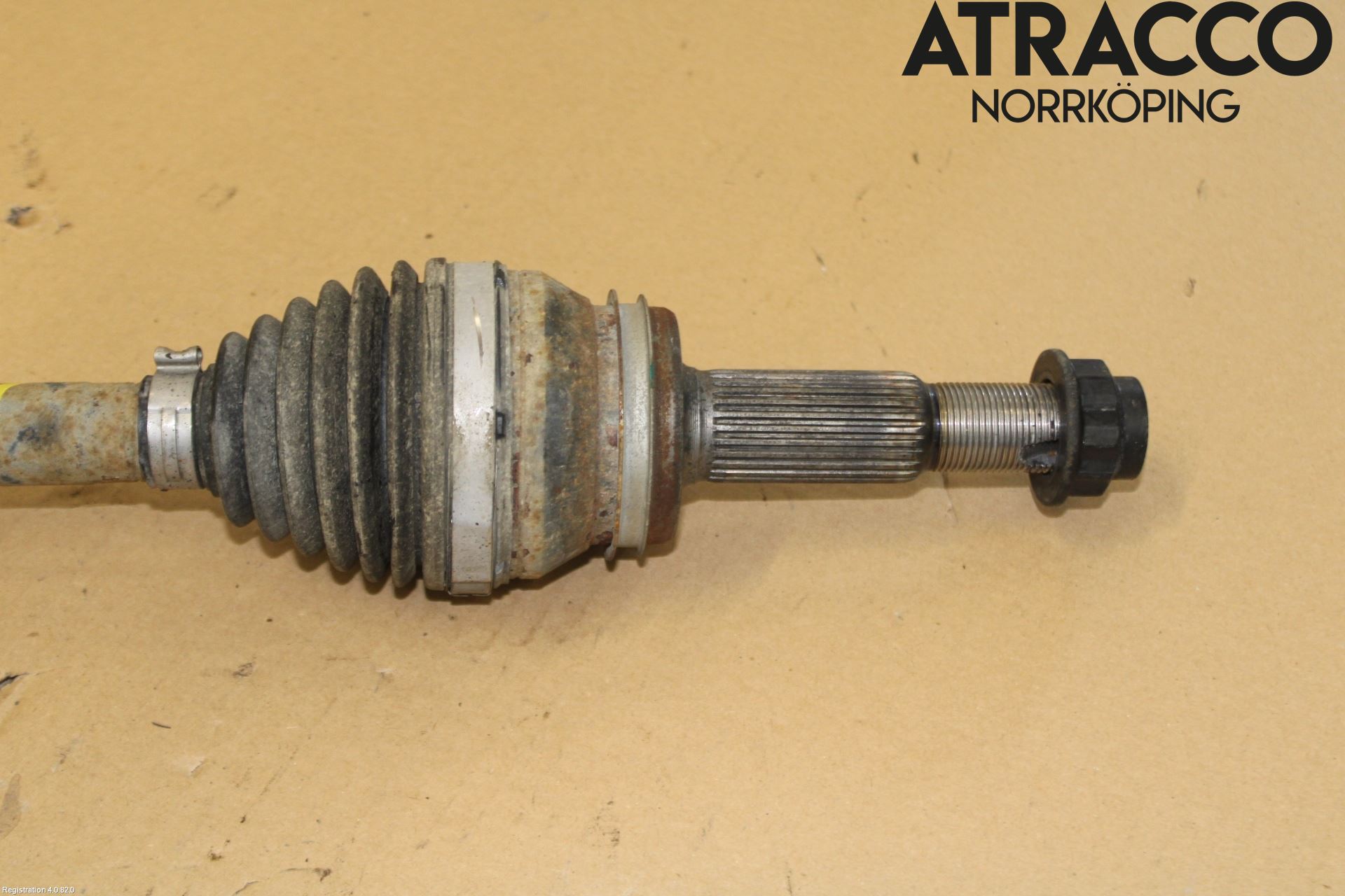 Toyota RAV4 19- Drivaxel Bak Vänster