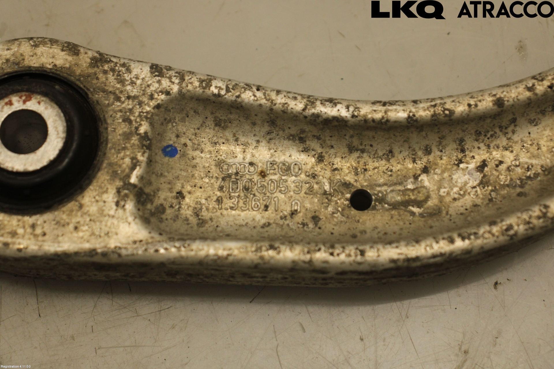 Audi A8/S8 4D 94-02 Bärarm Bak Övre Höger