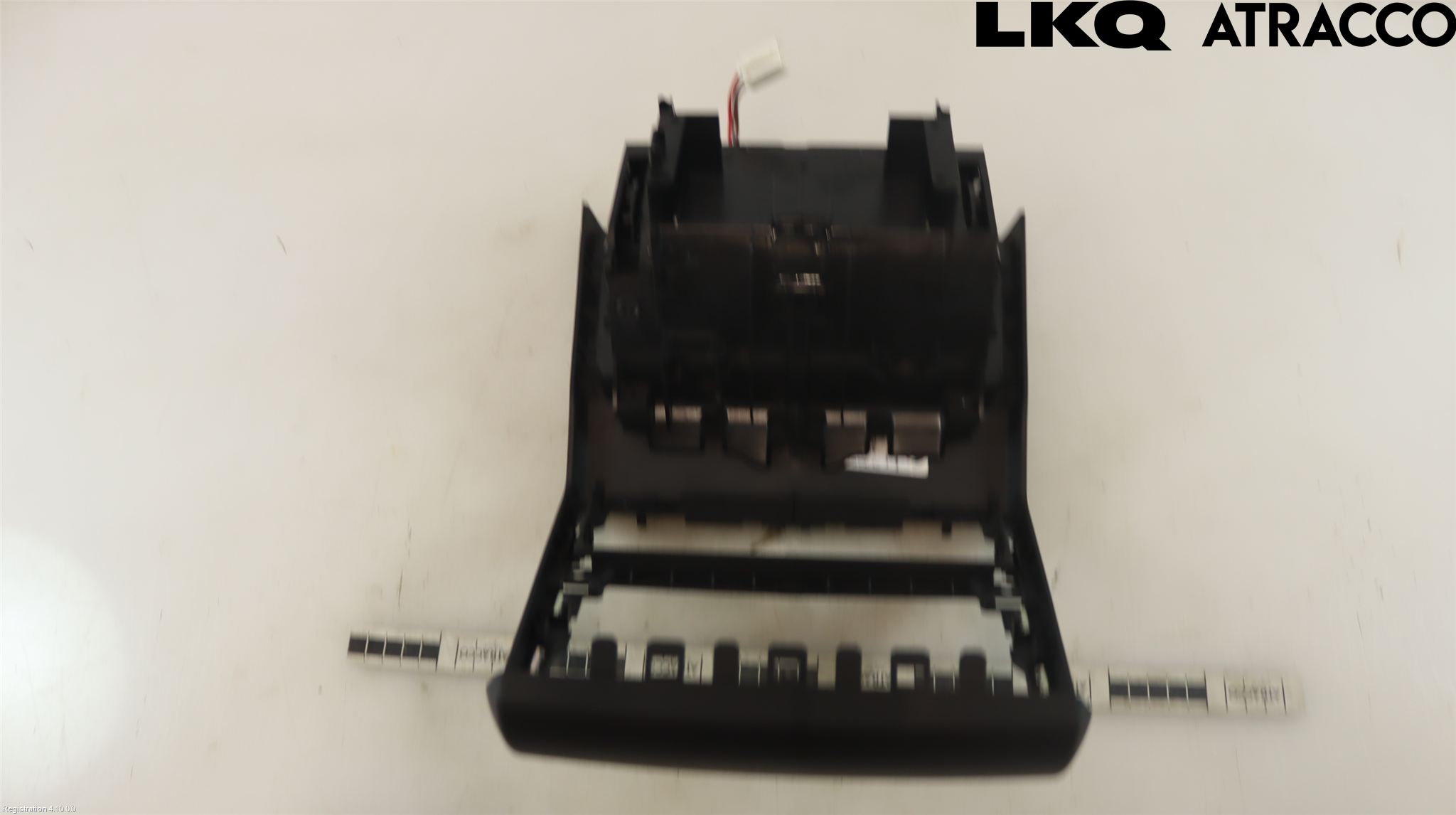 Volkswagen VW TOUAREG CR 18- Instrumentkonsoll Mitt