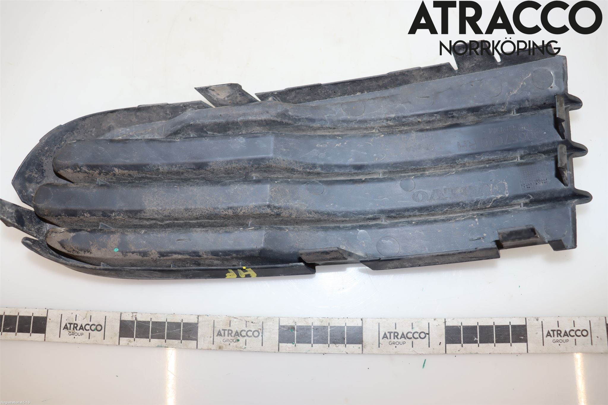 Volvo V50 04-07 Grilldel Höger