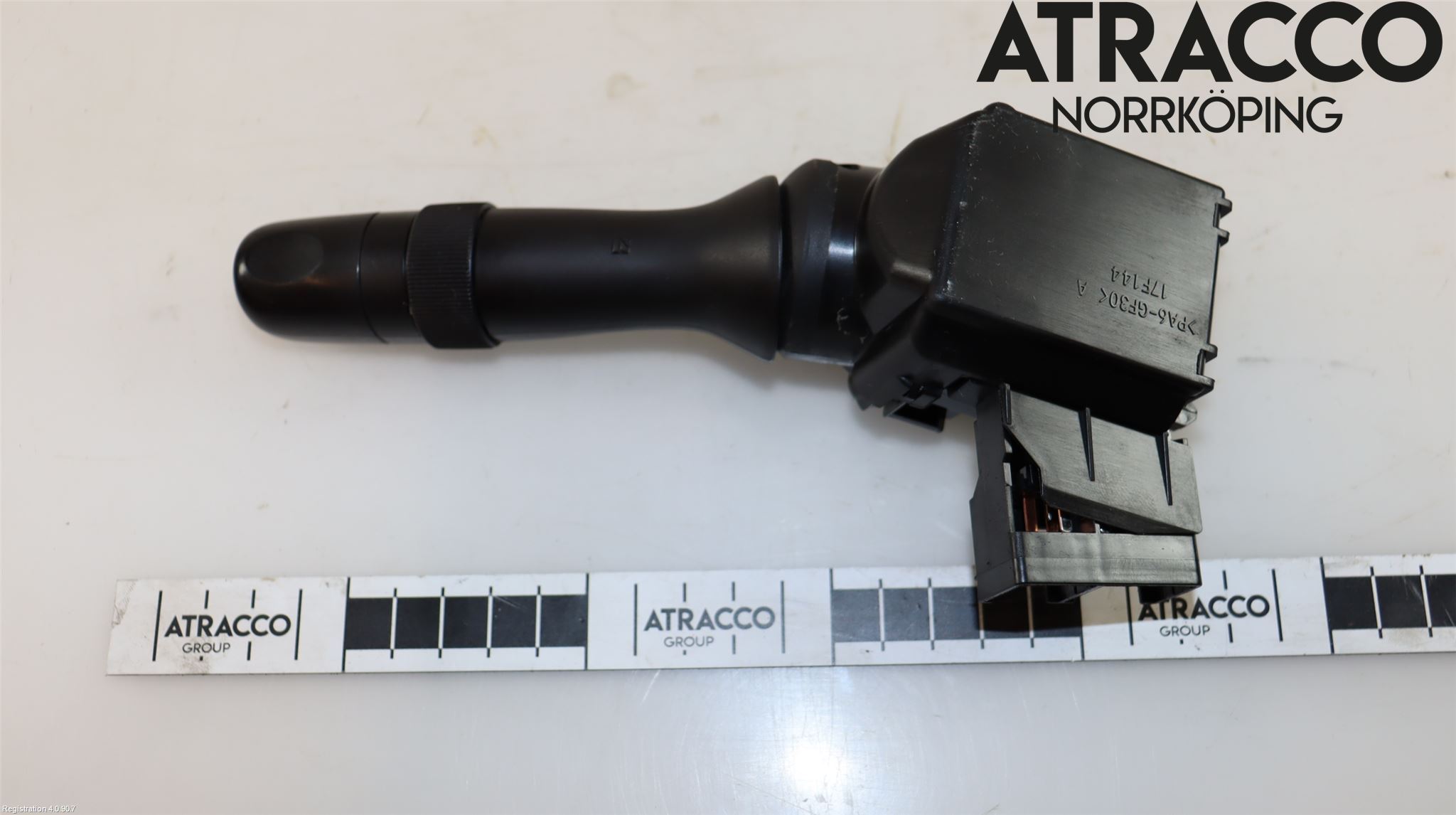 Toyota AVENSIS 09-15 Spak Torkar-Spolomk