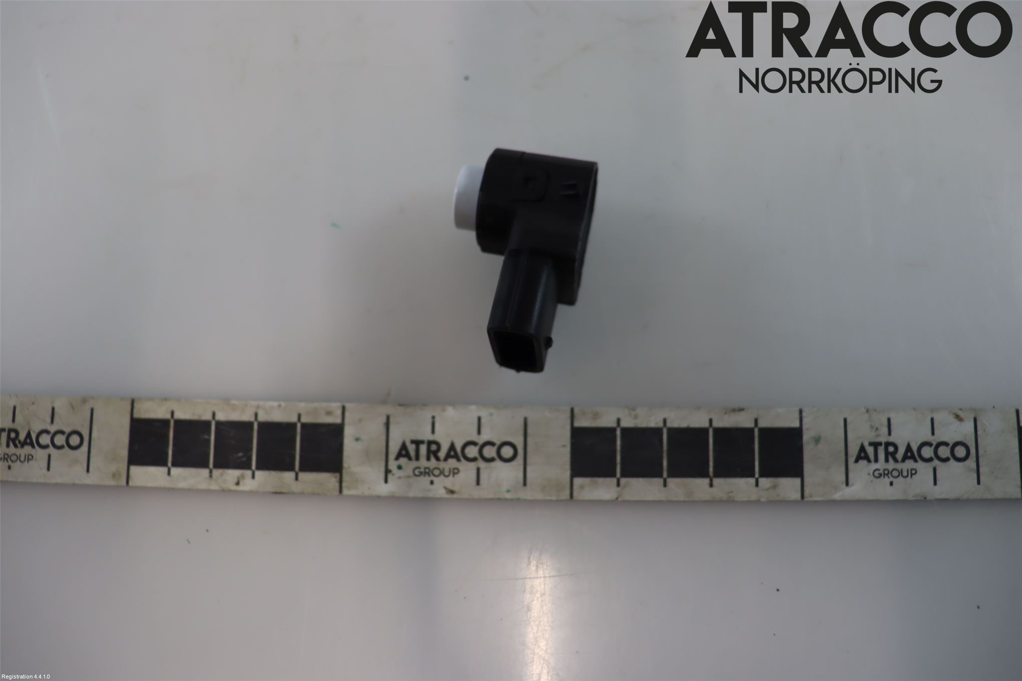 Hyundai i40 16-18 Parkeringshjälp Backsensor