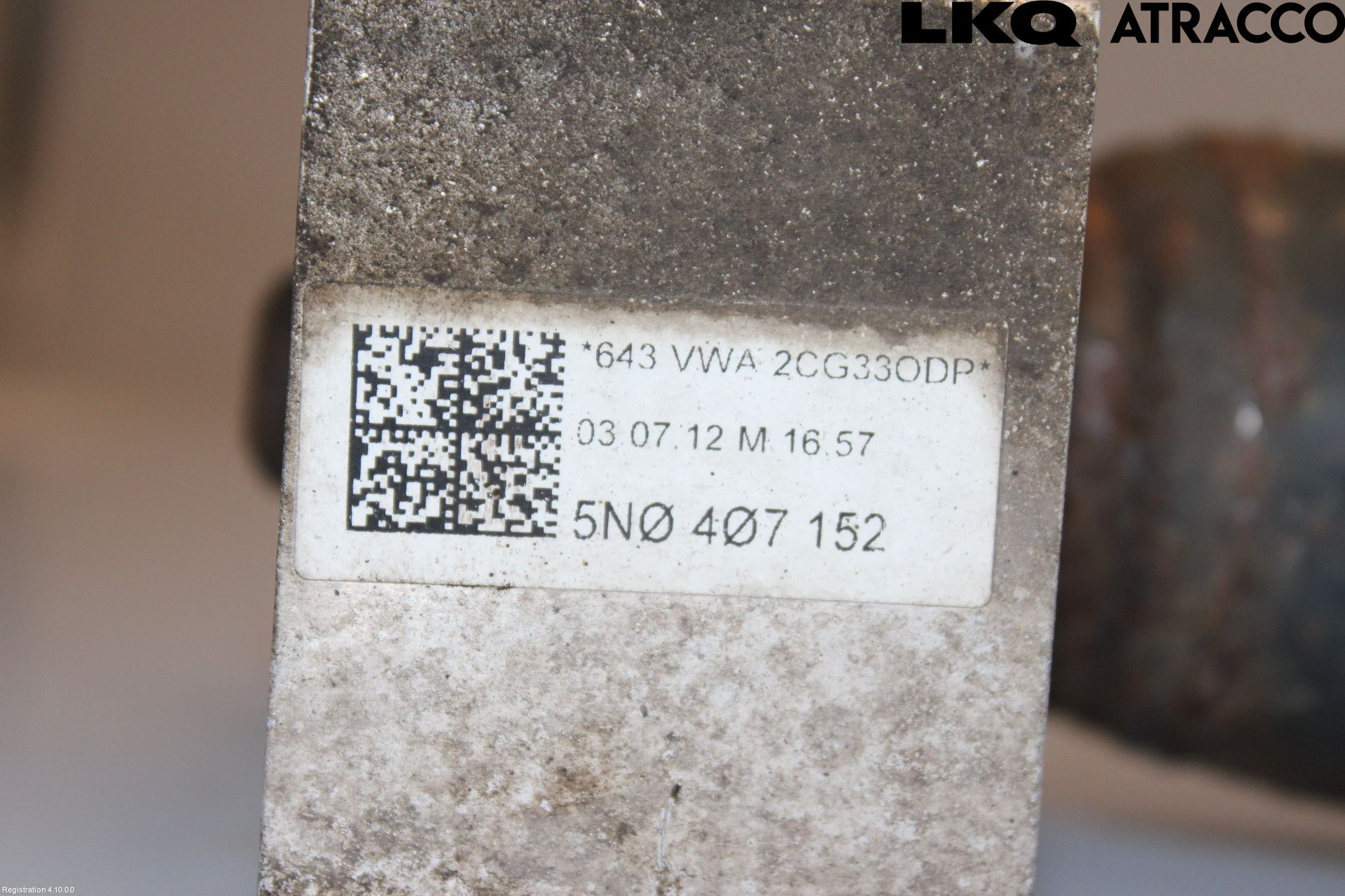 Volkswagen VW PASSAT 11-14 Bärarm Fram Undre Hö