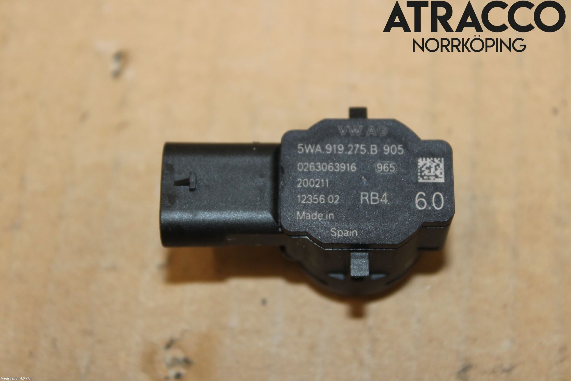Volkswagen VW GOLF / E-GOLF VIII 20- Parkeringshjälp Backsensor