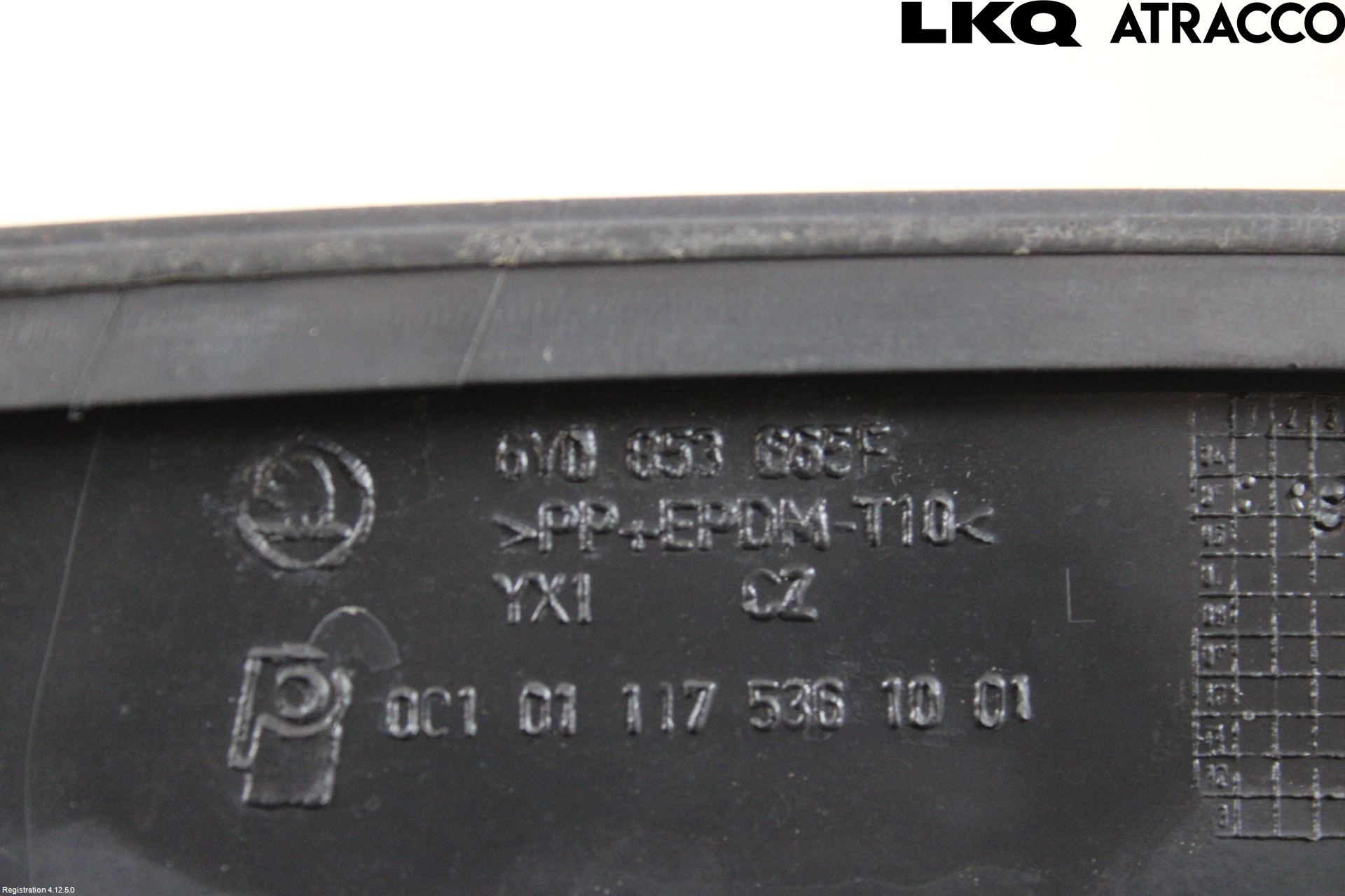 Skoda FABIA 99-07 Dimljussarg Fram