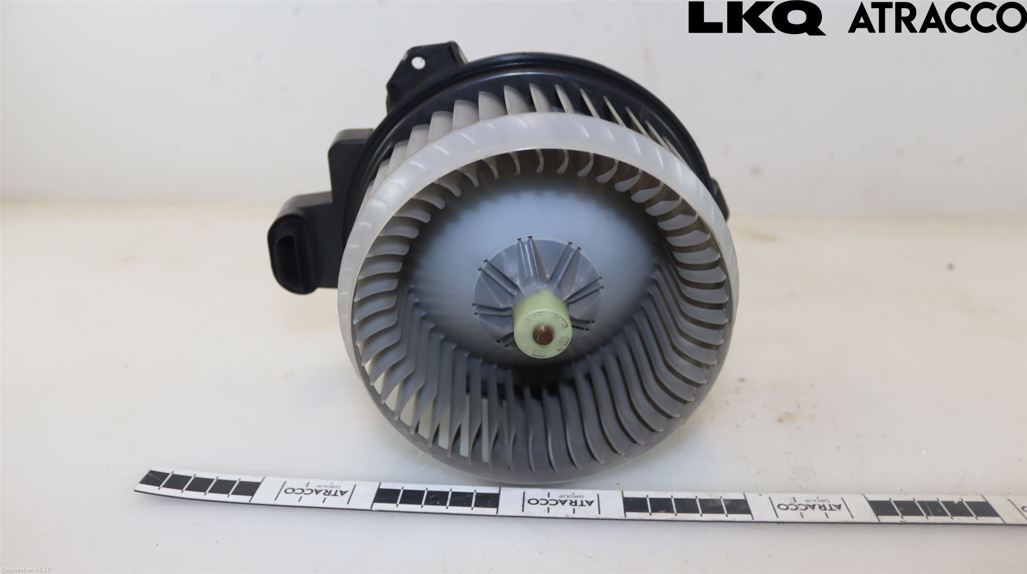 Toyota AURIS 13-19 Värmefläkt