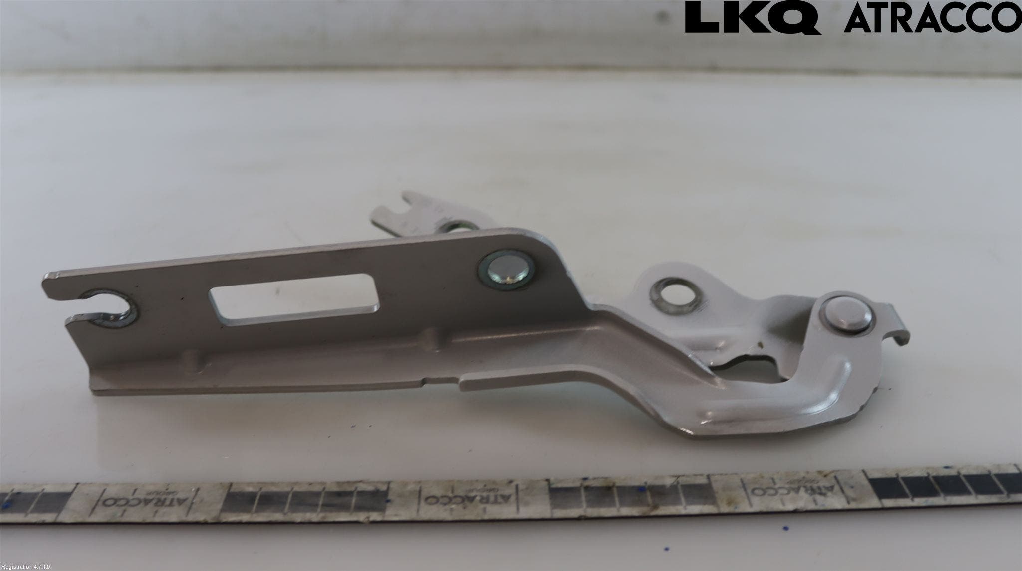 Volkswagen VW GOLF / E-GOLF VIII 20- Huvgångjärn