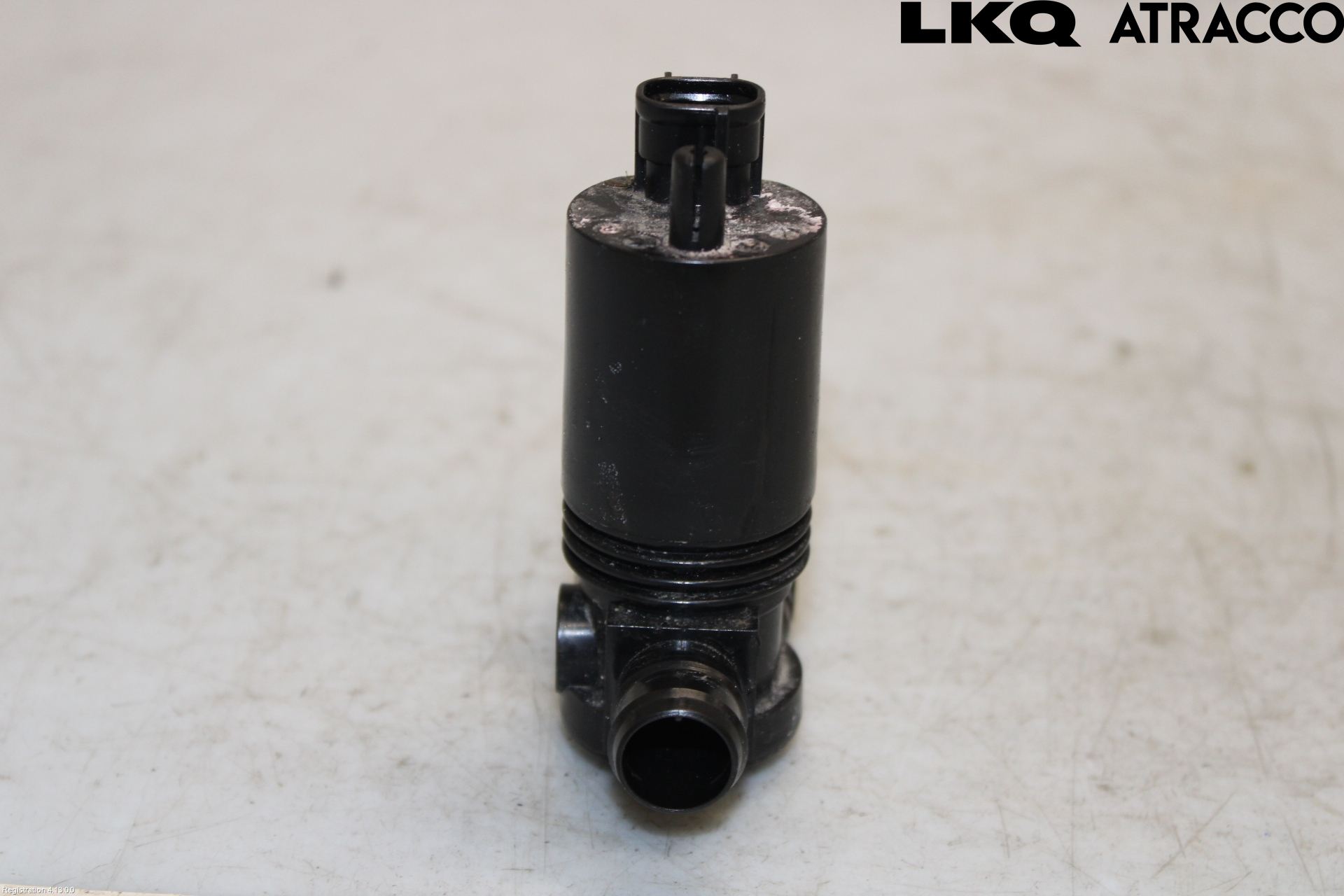 Toyota COROLLA CROSS XG10 22- Spolarpump Vindruta