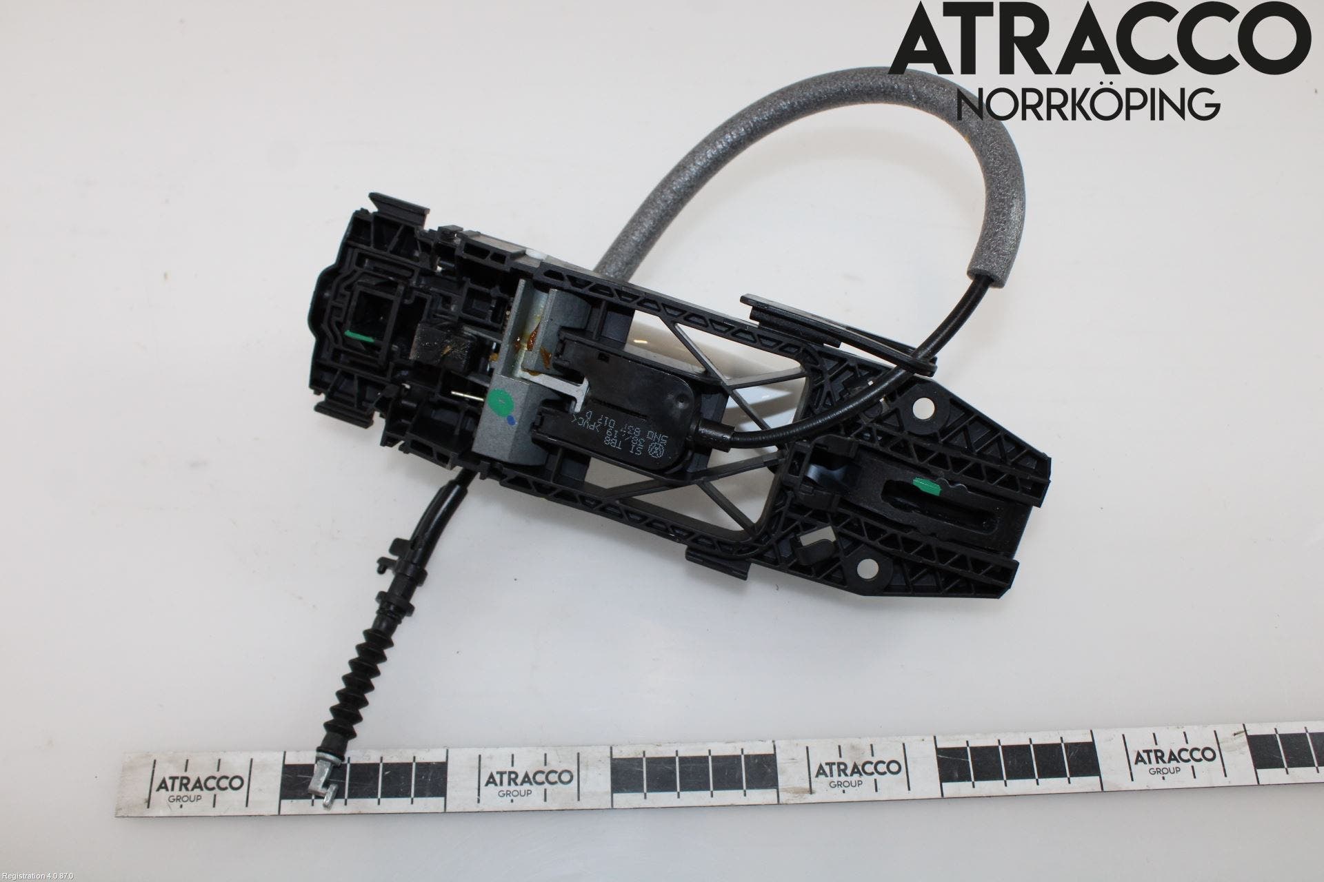 Audi Q3 F3 19- Dörrhandtag Yttre Hö
