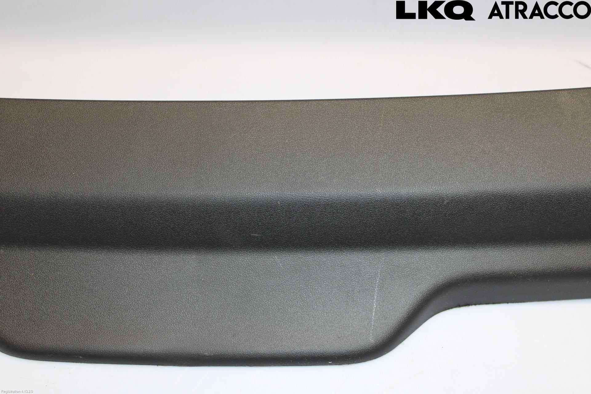 Tesla MODEL Y 21- Inredning Bakluckeklädsel