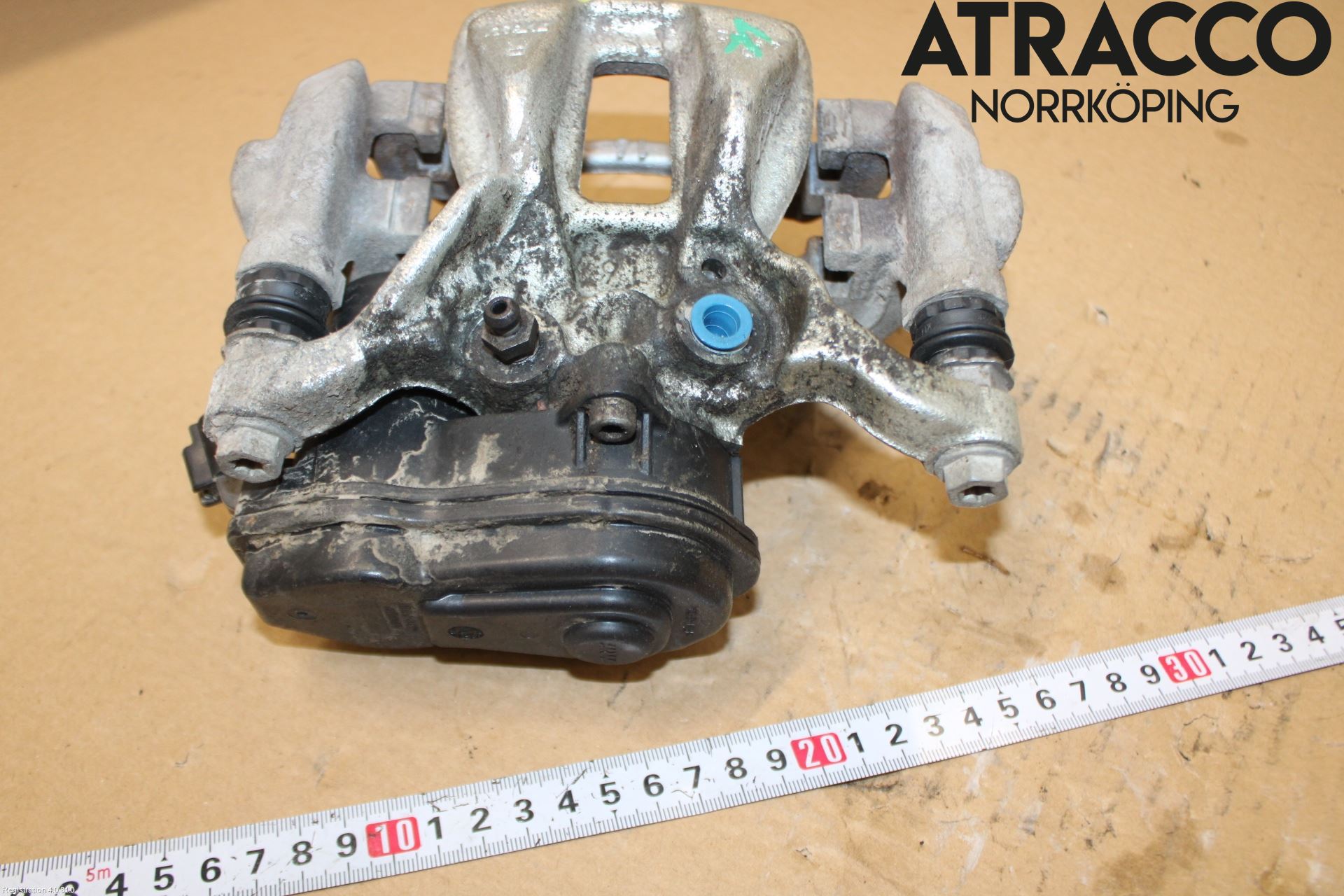 Toyota C-HR 16-23 Bromsok Bak Höger