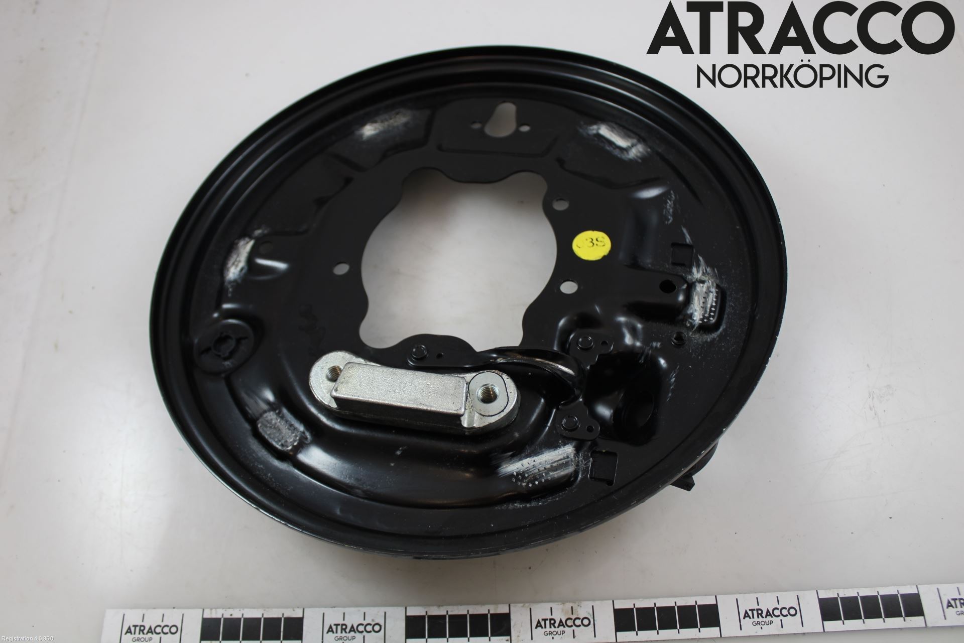 Volkswagen VW ID.4 21- Bromssköld Bak