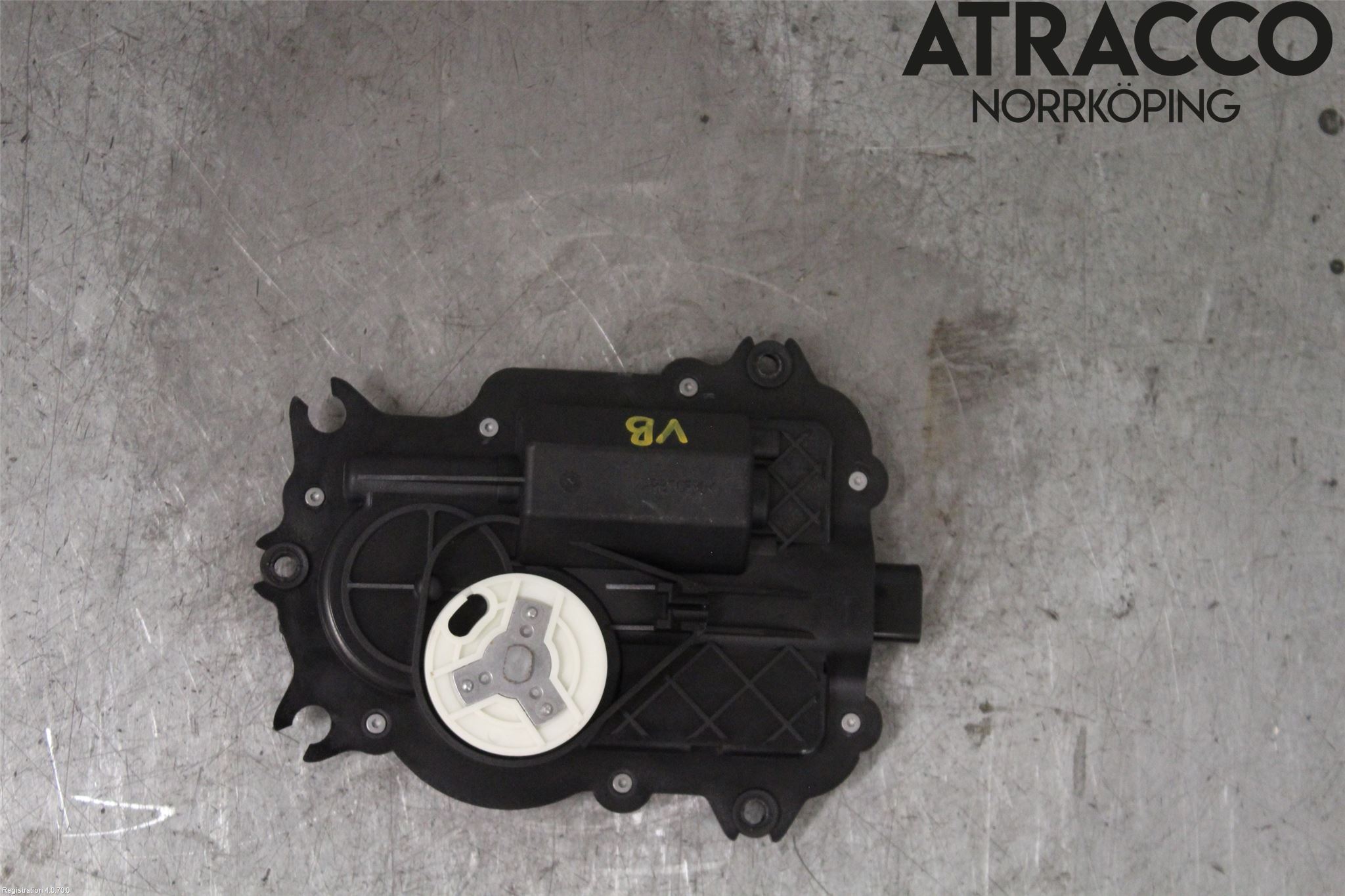 Audi A8/S8 4E  02-09 Låskista-Dörrlås