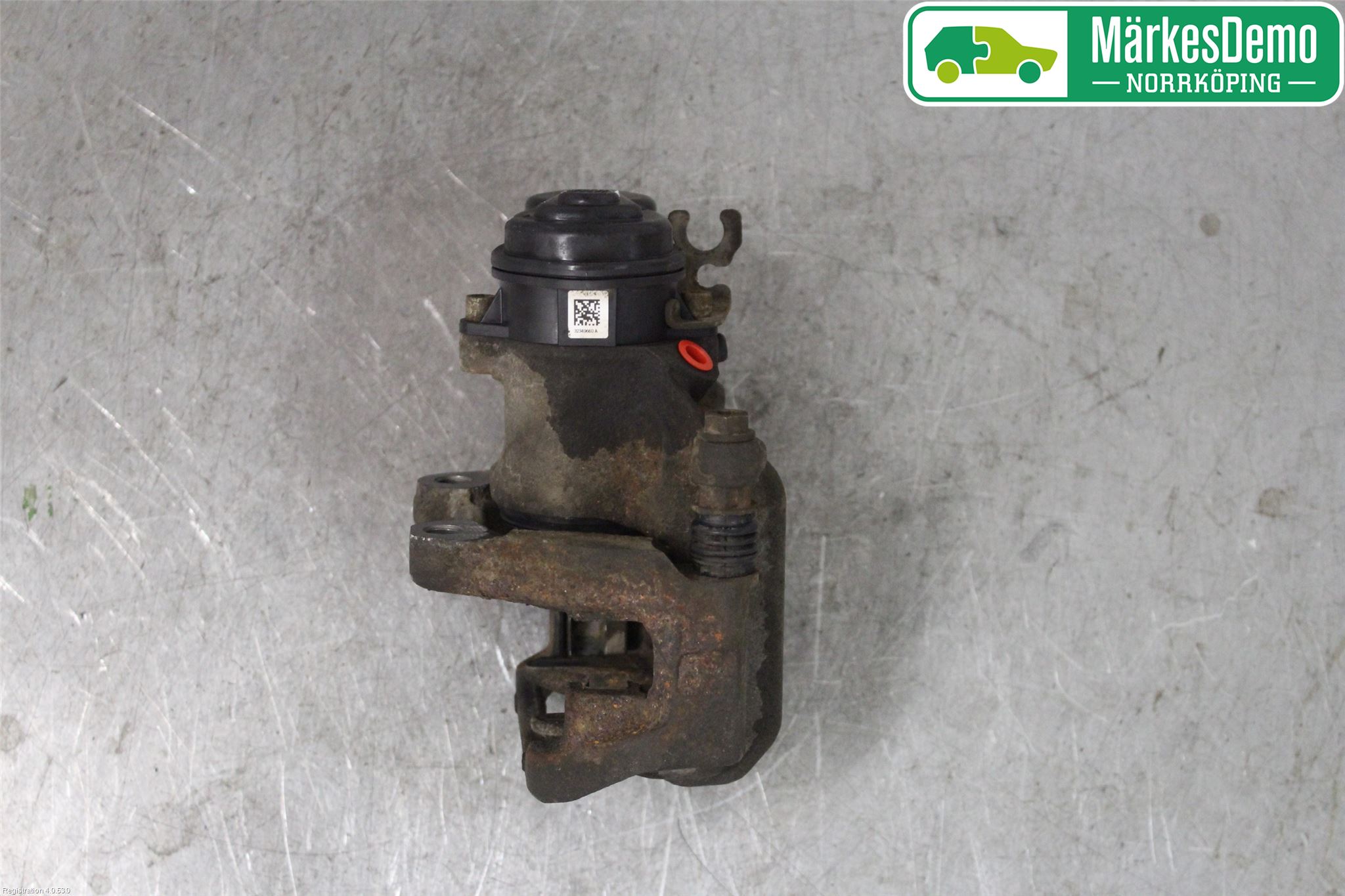 BMW 5 F10/F11/F18 09-17 Bromsok Bak Höger