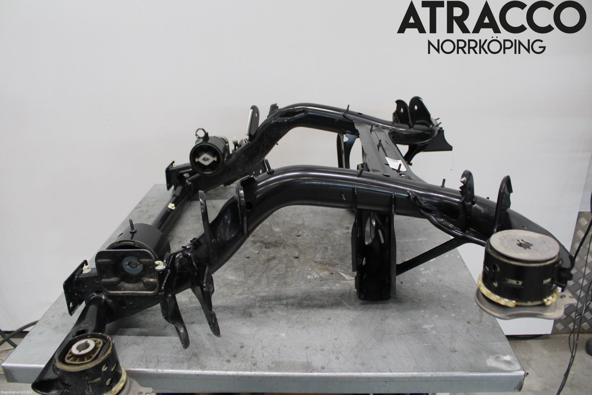 Volkswagen VW ID.4 21- Bakaxelbalk