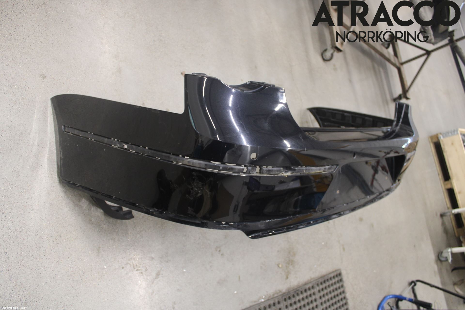 Volkswagen VW PASSAT 05-11 Stötfångarbeklädnad Bak