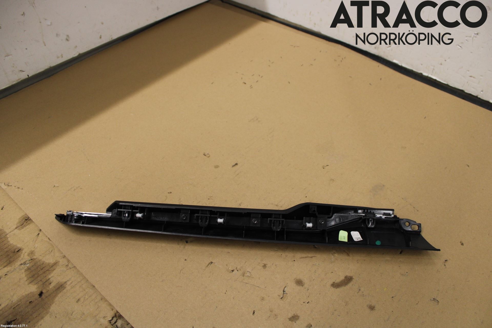 Dodge PICK UP RAM 81- Instrumentkonsoll Mitt