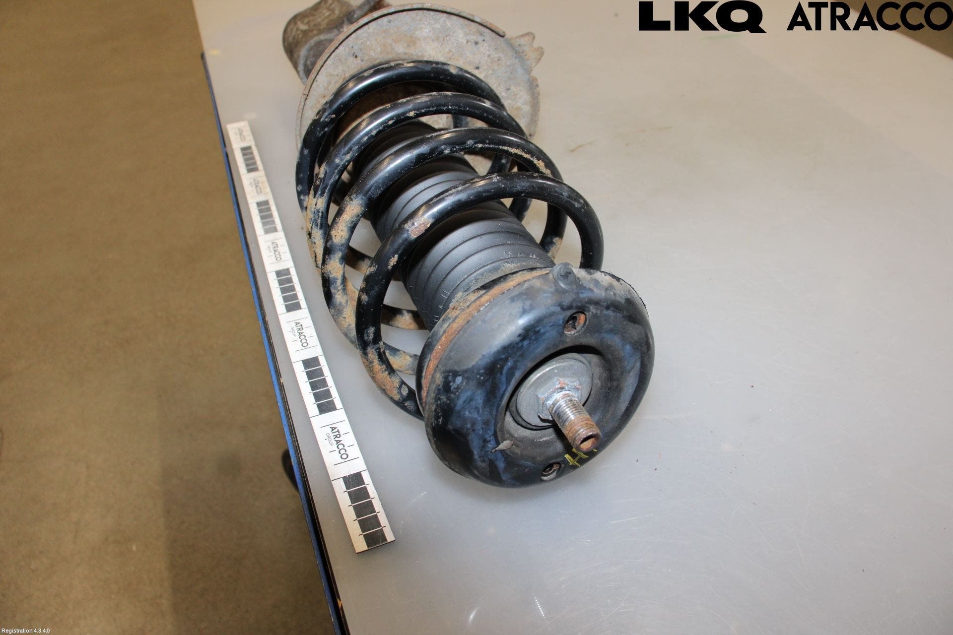 Peugeot 308 08-13 Fjäderben Fram Höger