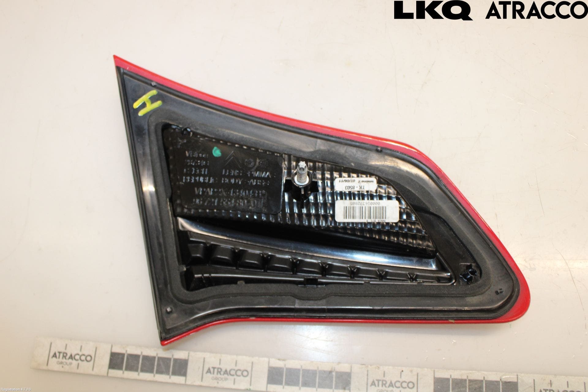 Citroen C4 II 11-18 Bakljus Lucka Hö