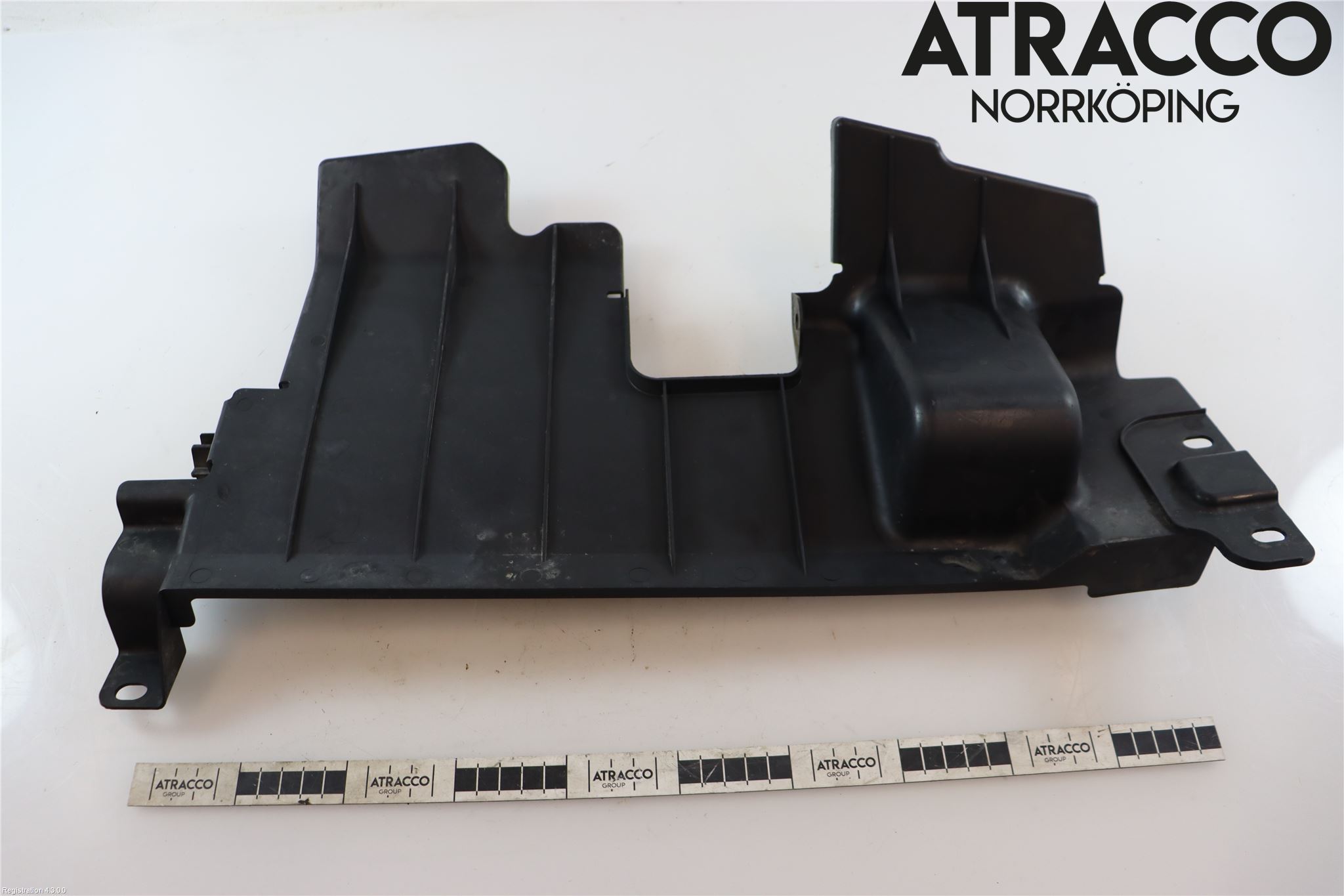 Nissan QASHQAI 10-14 Deflektor Plåt-Plast Kylning